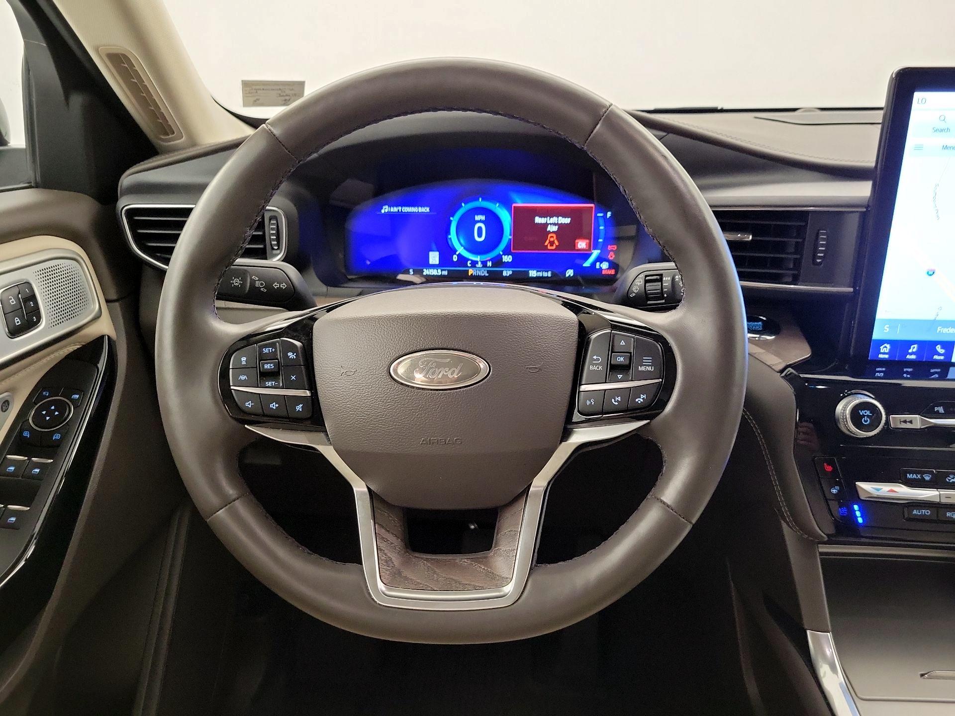 Thumbnail: 2022 Ford Explorer - 10