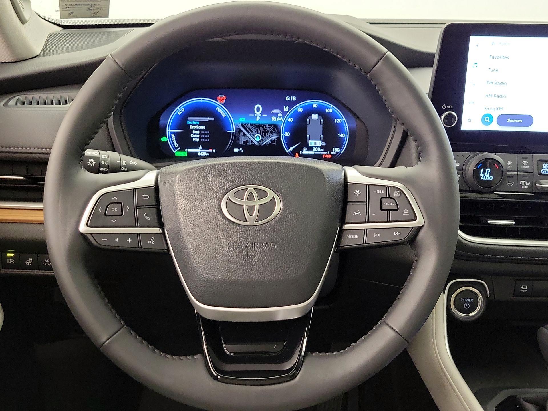 Thumbnail: 2025 Toyota Highlander - 10