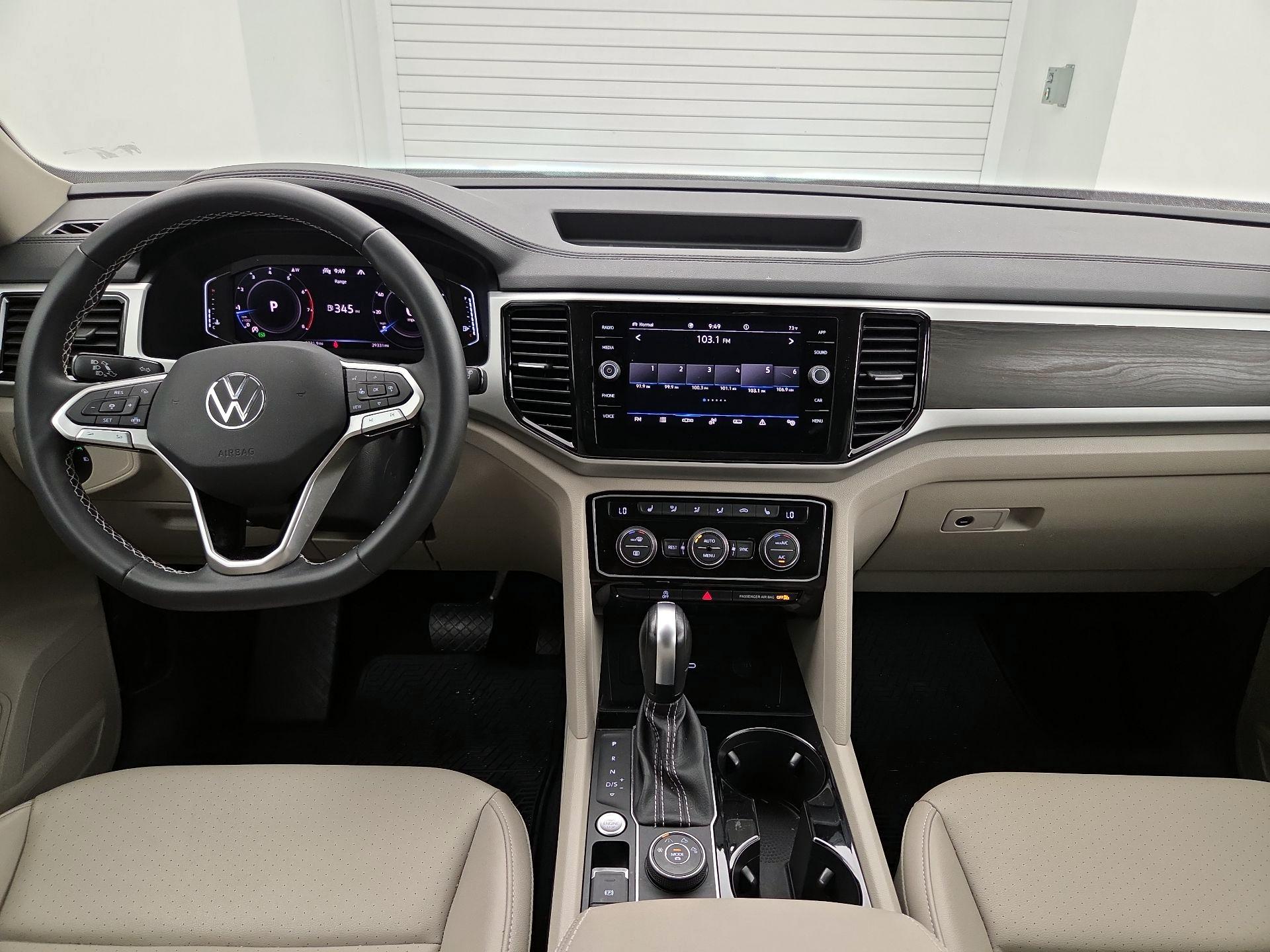 Thumbnail: 2023 Volkswagen Atlas - 9