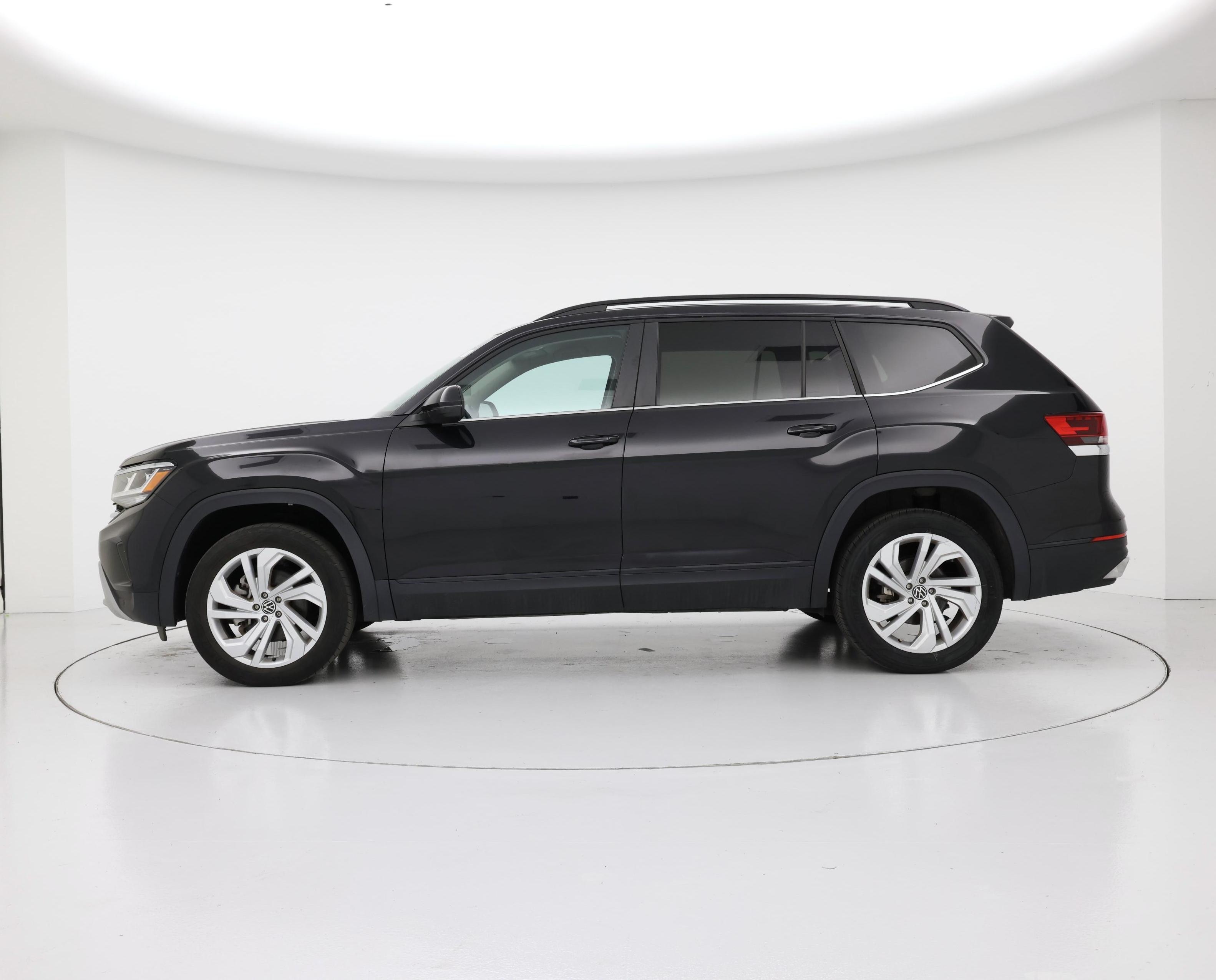 Thumbnail: 2023 Volkswagen Atlas - 3