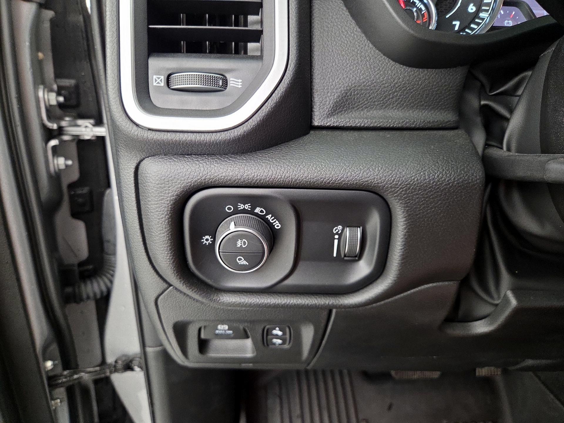 Thumbnail: 2022 RAM 1500 - 13