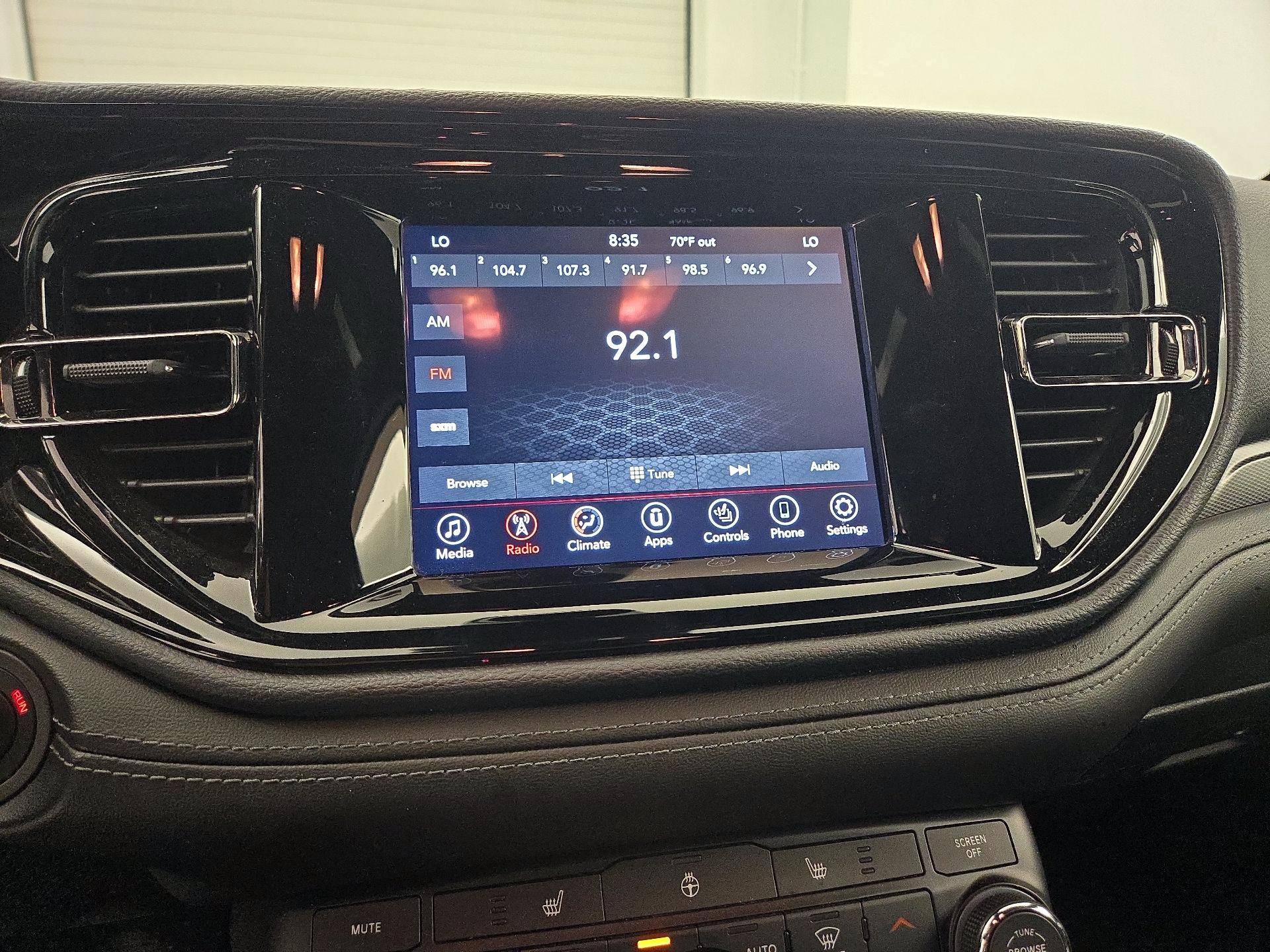 Thumbnail: 2022 Dodge Durango - 15