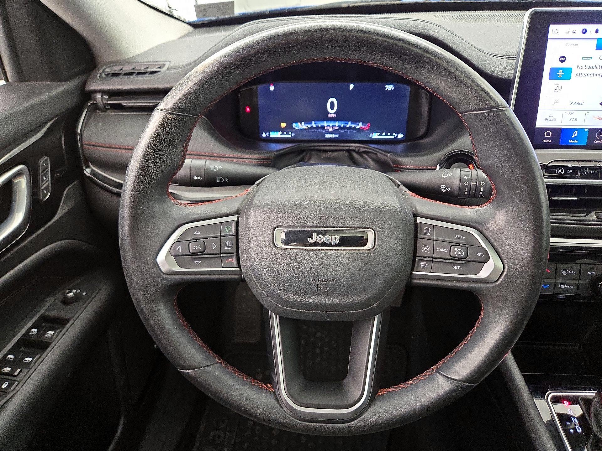 Thumbnail: 2022 Jeep Compass - 10