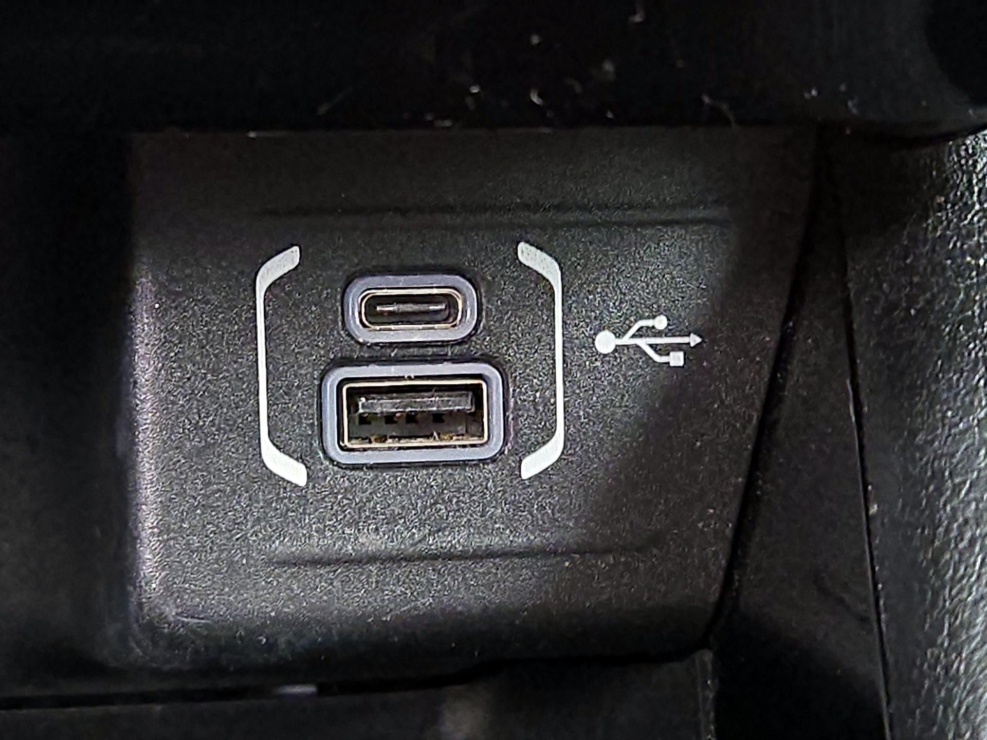 Thumbnail: 2022 Jeep Compass - 19