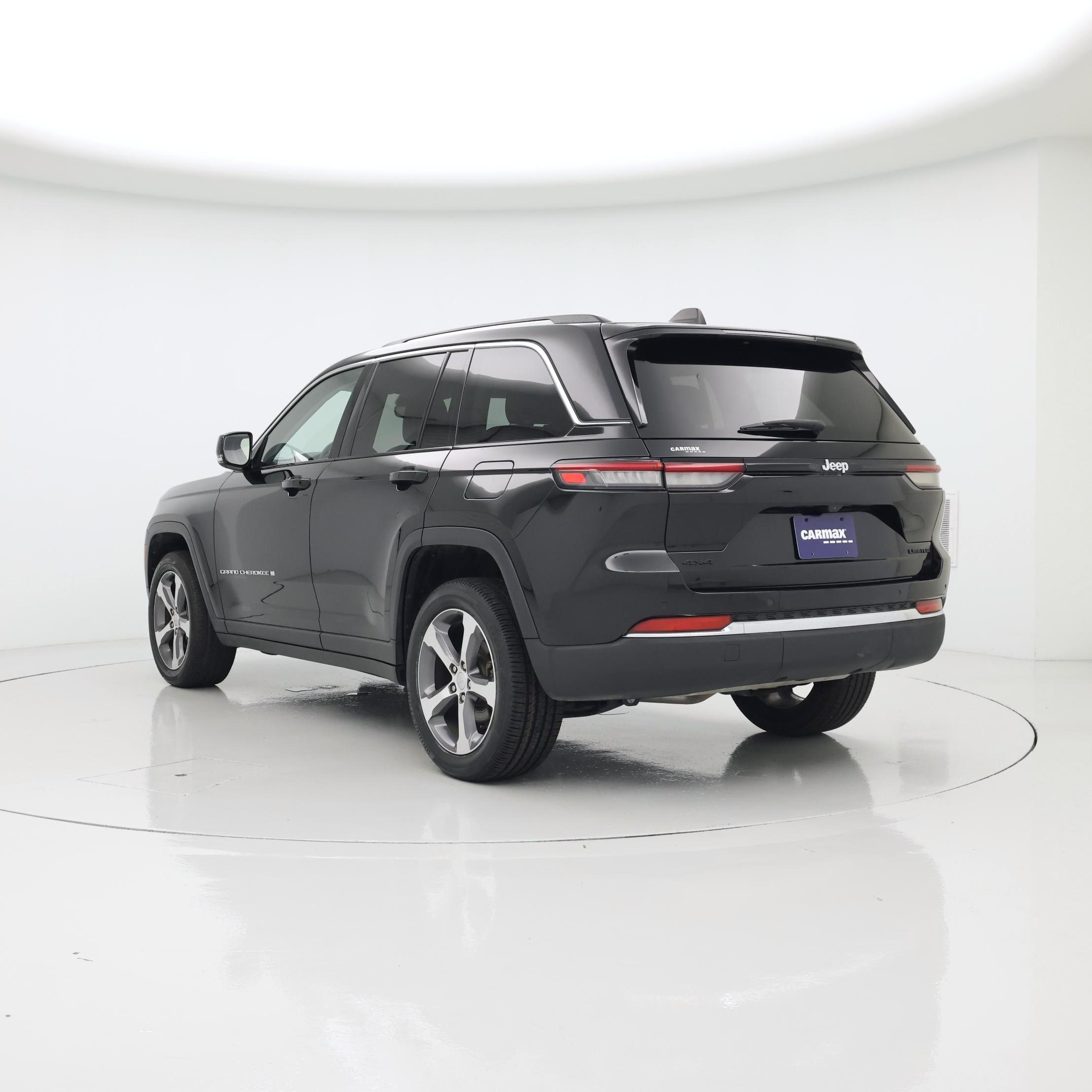 Thumbnail: 2023 Jeep Grand Cherokee - 2
