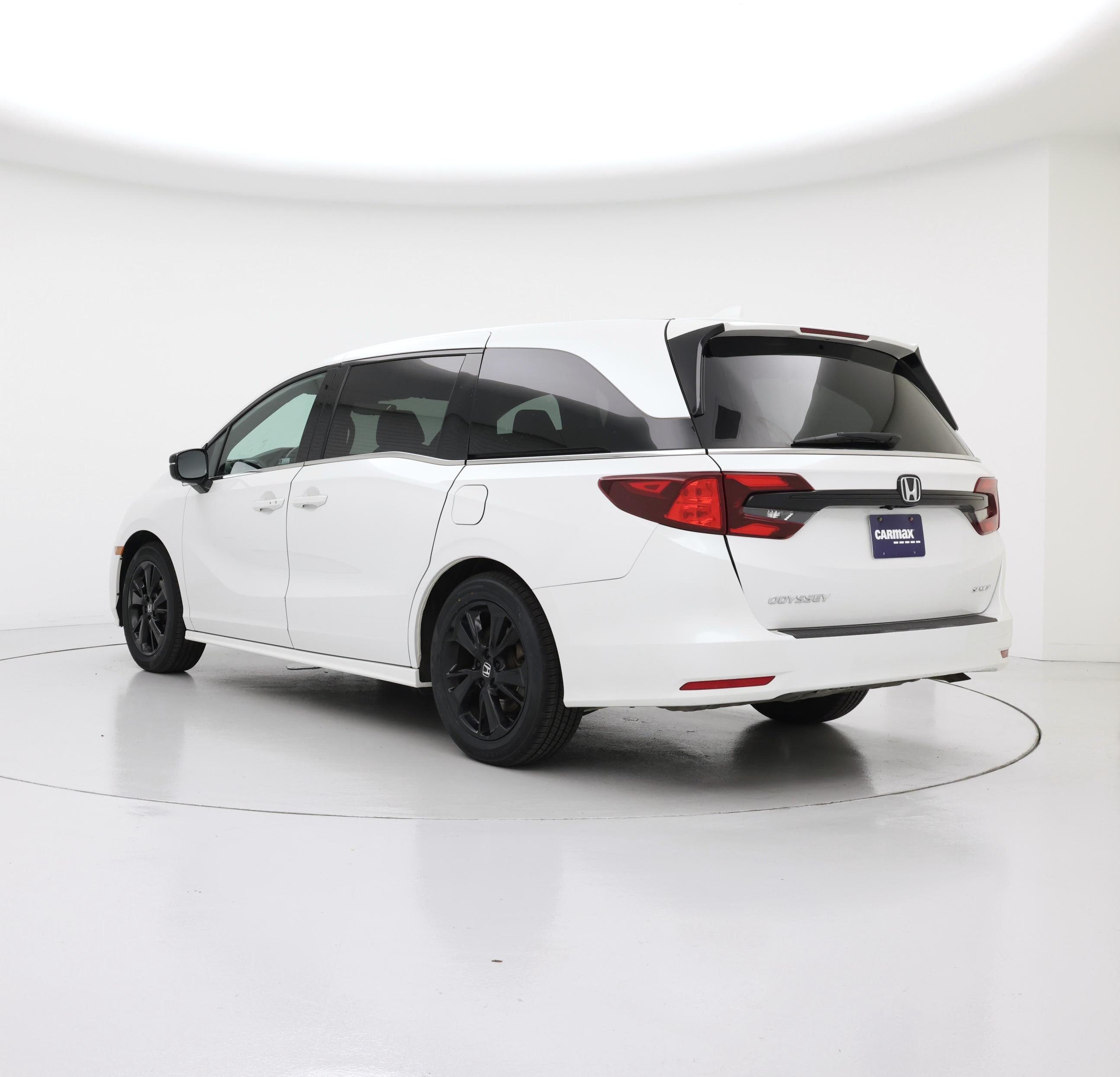 Thumbnail: 2023 Honda Odyssey - 2