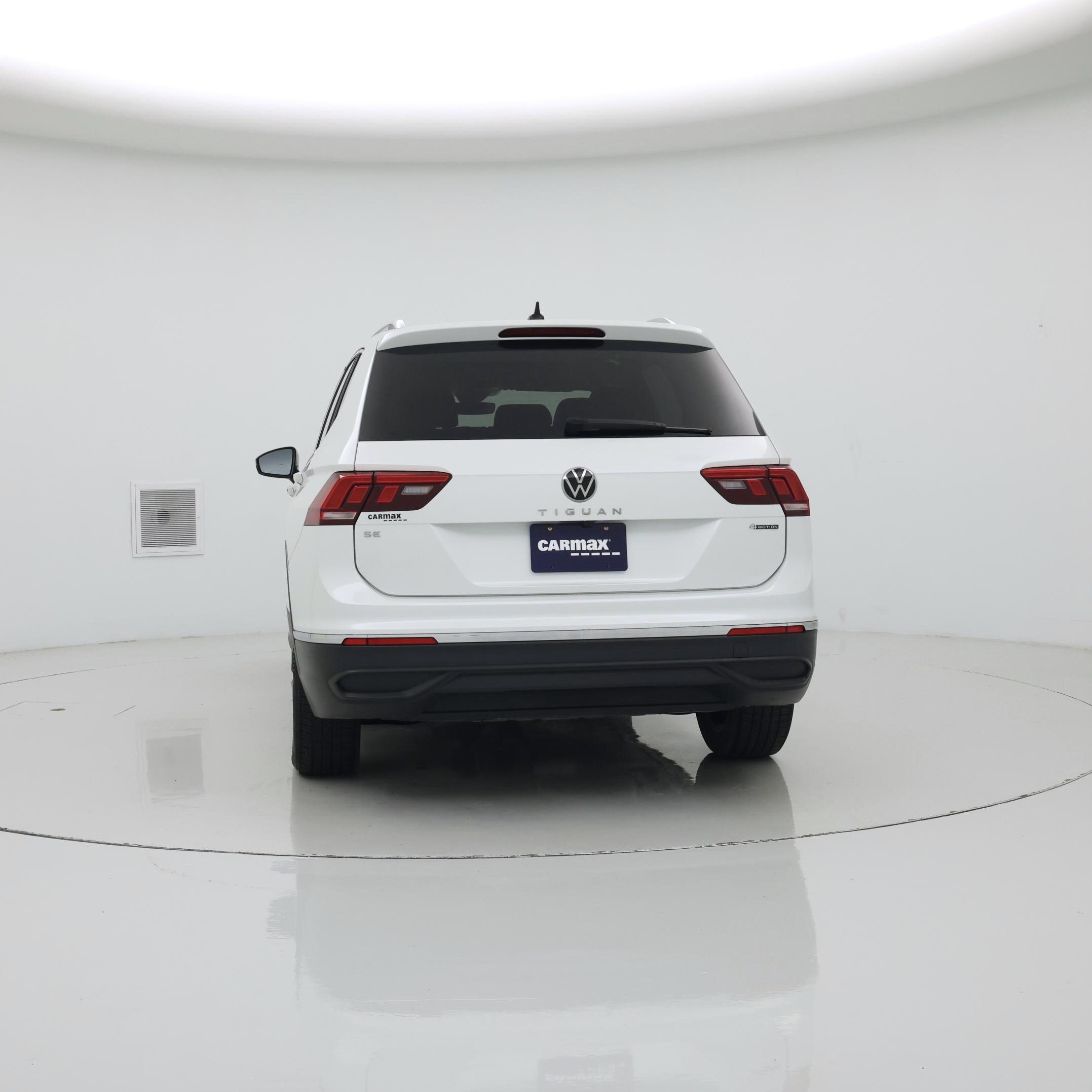 Thumbnail: 2023 Volkswagen Tiguan - 6