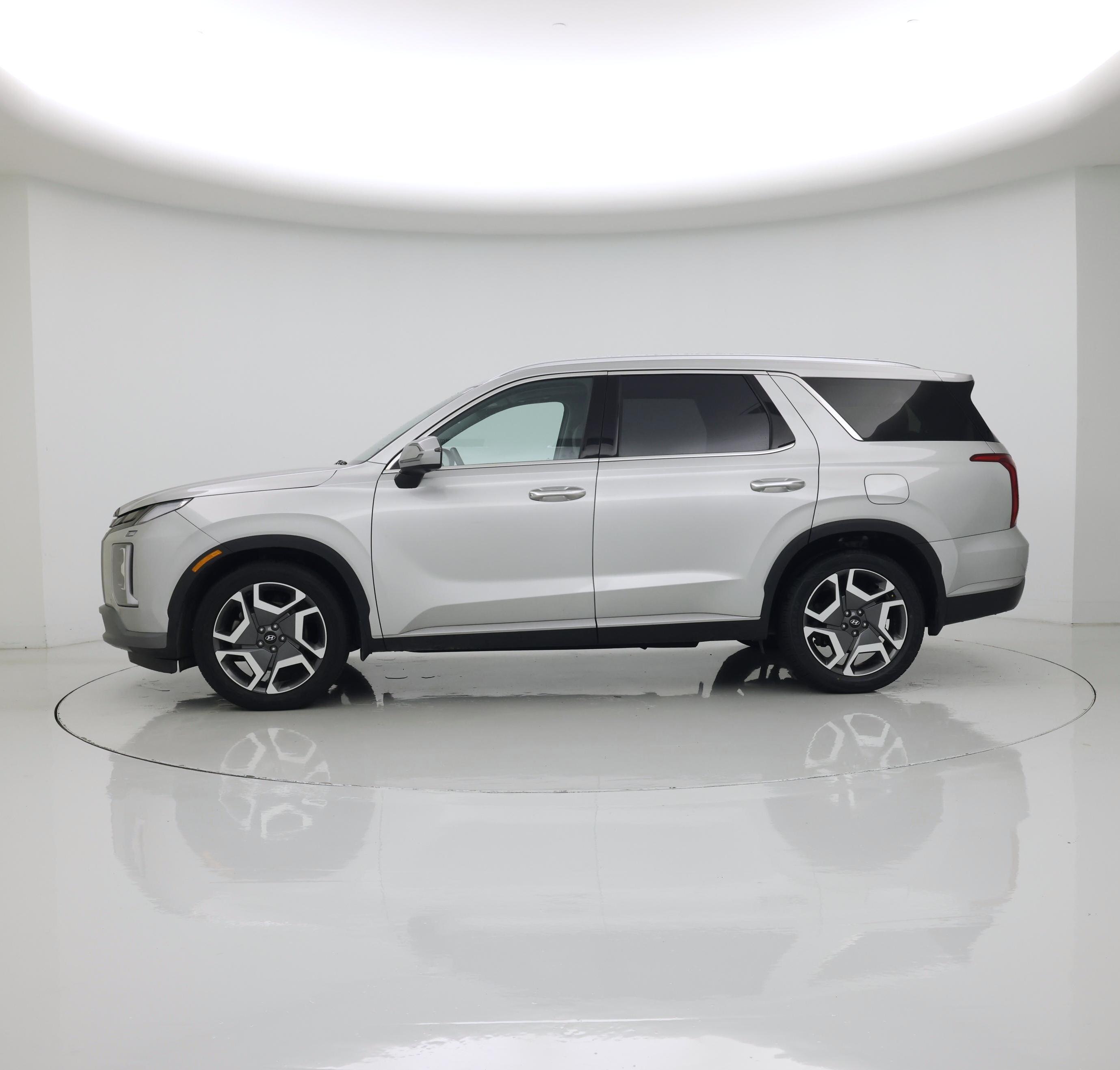 Thumbnail: 2023 Hyundai Palisade - 3