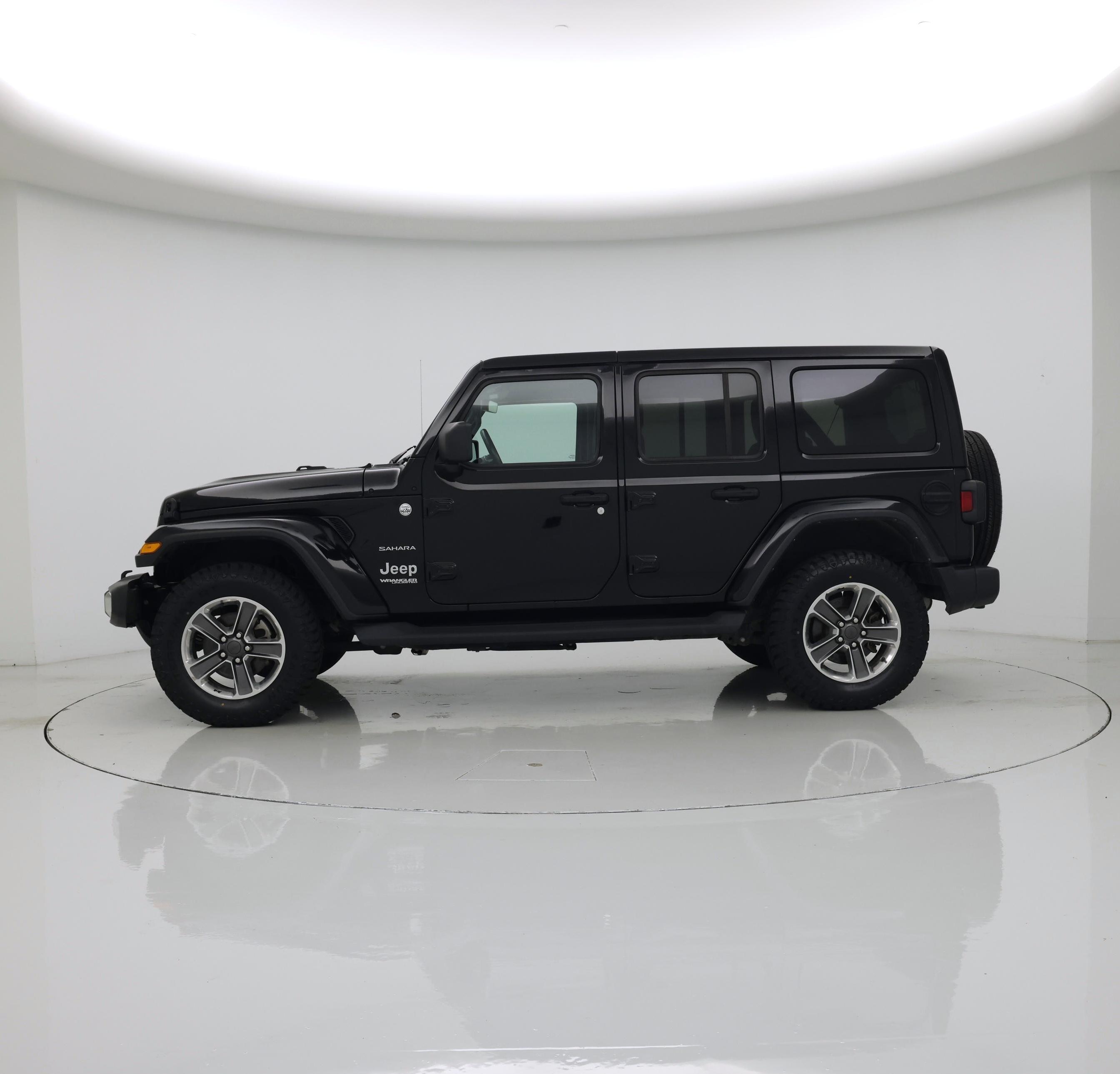 Thumbnail: 2022 Jeep Wrangler - 3
