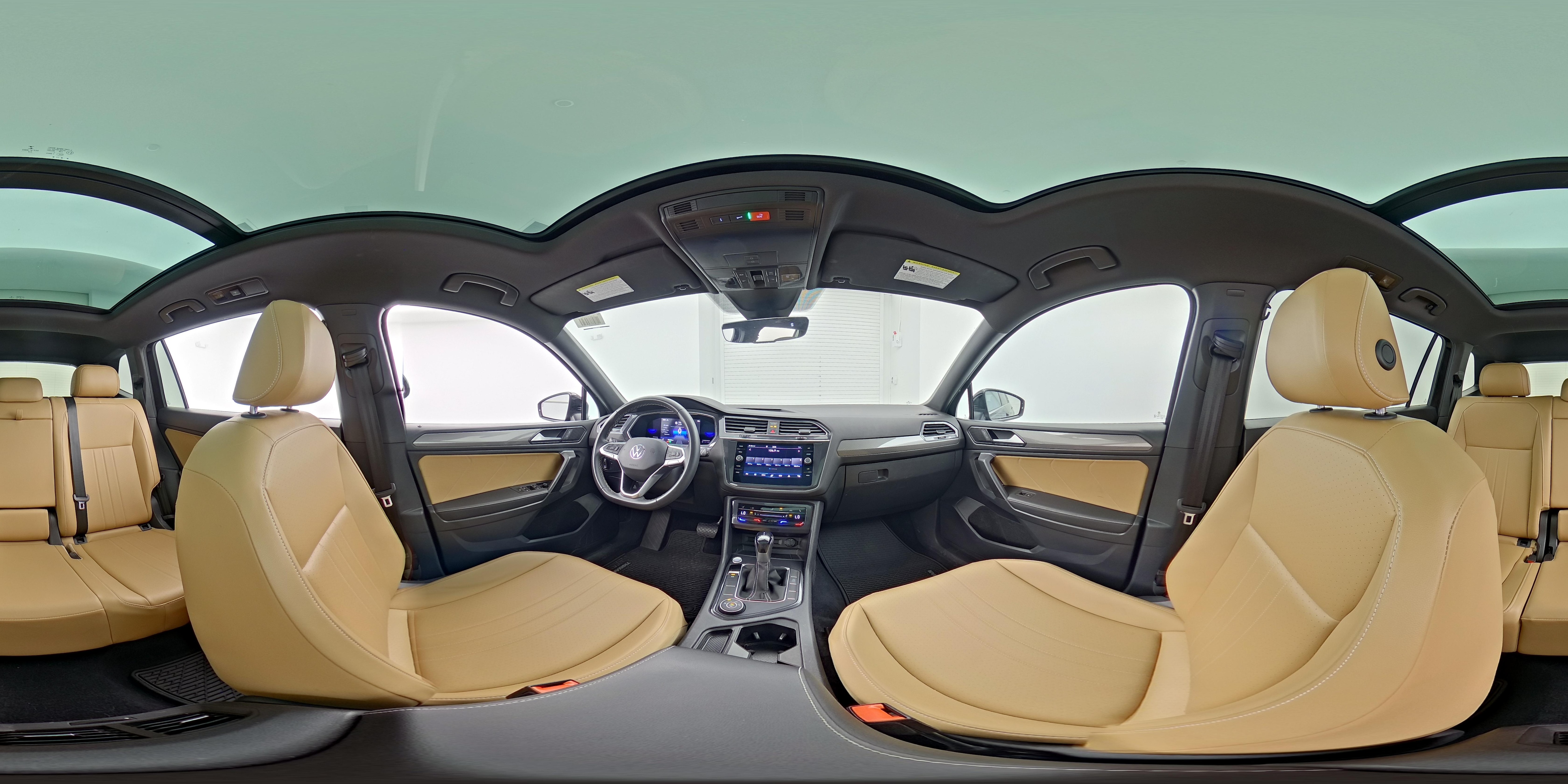 2023 Volkswagen Tiguan SE - Photo 25