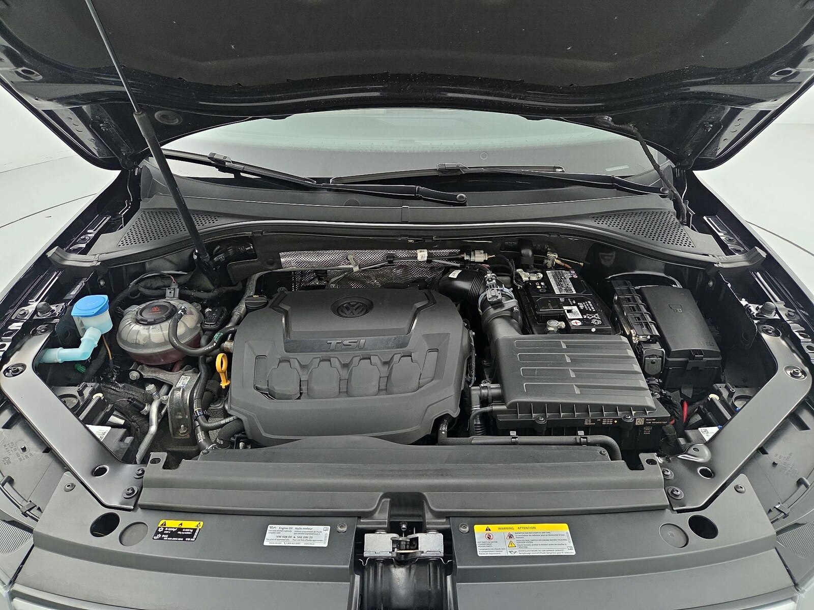 2023 Volkswagen Tiguan SE - Photo 23