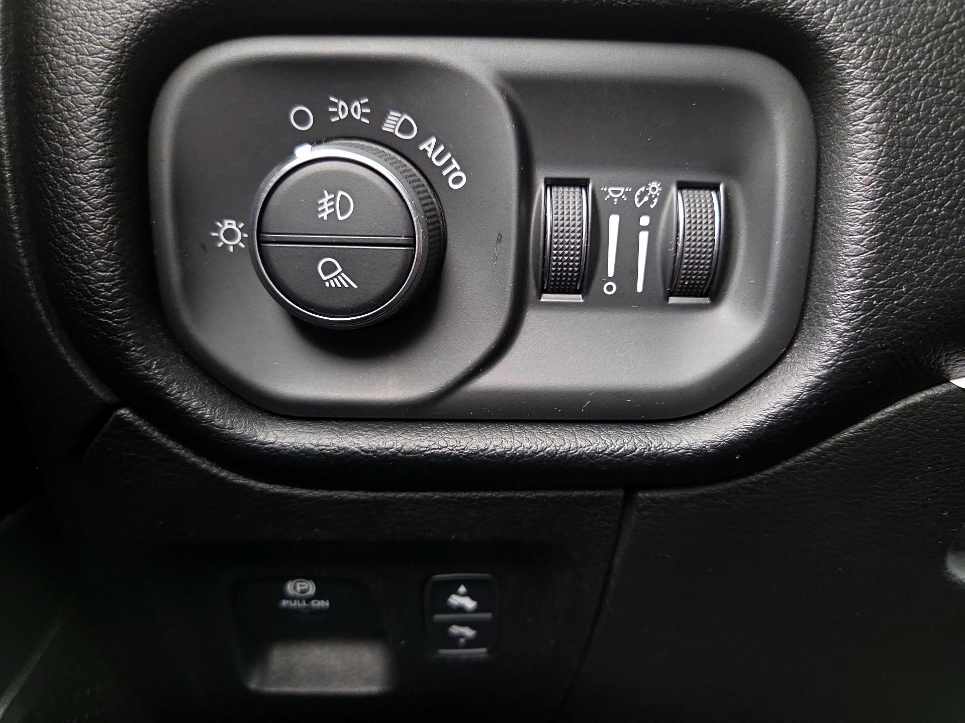 Thumbnail: 2022 RAM 1500 - 13