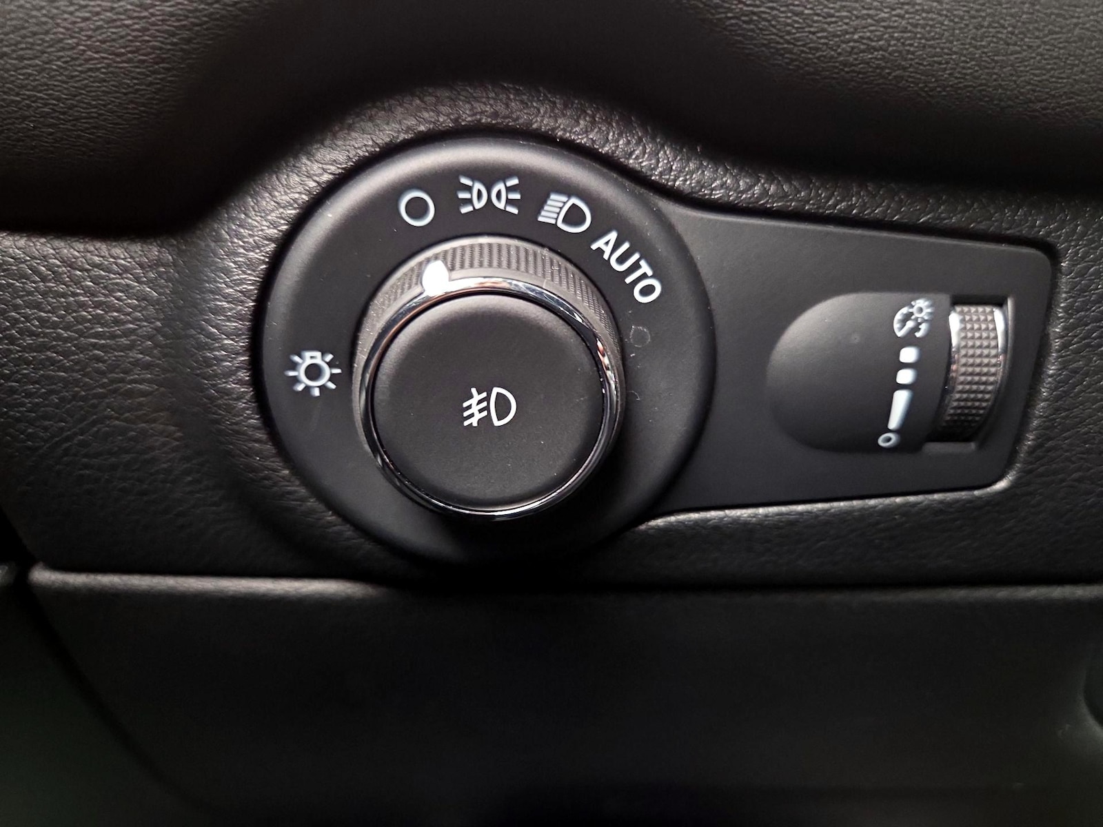 2022 Dodge Durango R/T Plus - Photo 14