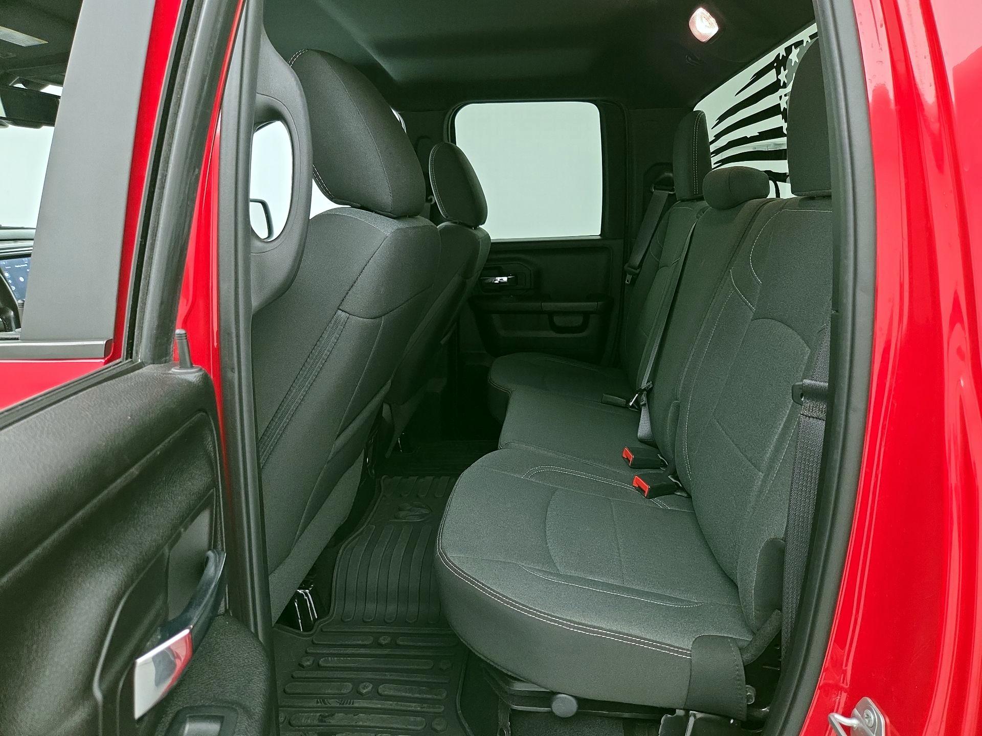 Thumbnail: 2022 RAM 1500 Classic - 19