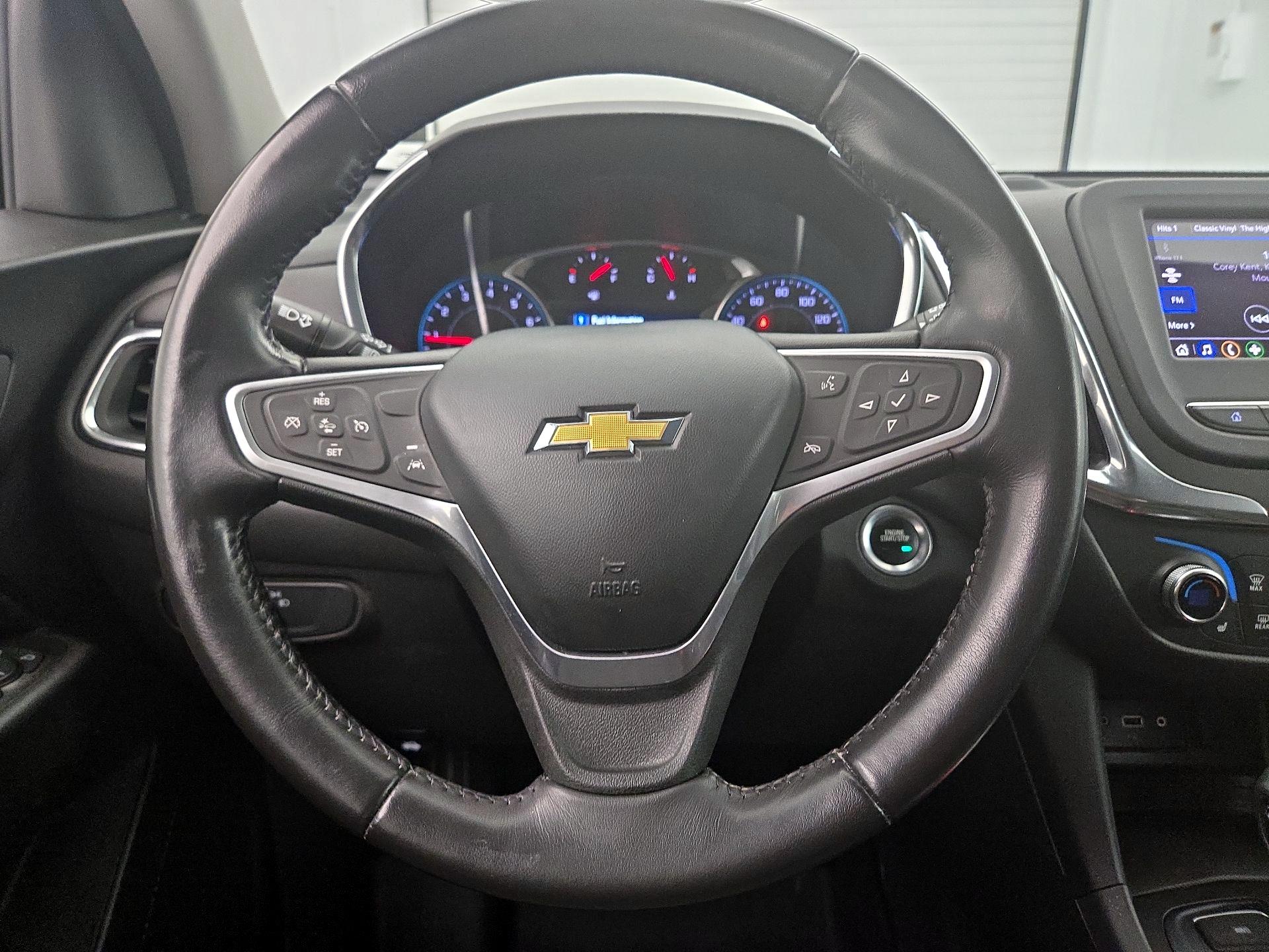 Thumbnail: 2022 Chevrolet Equinox - 10