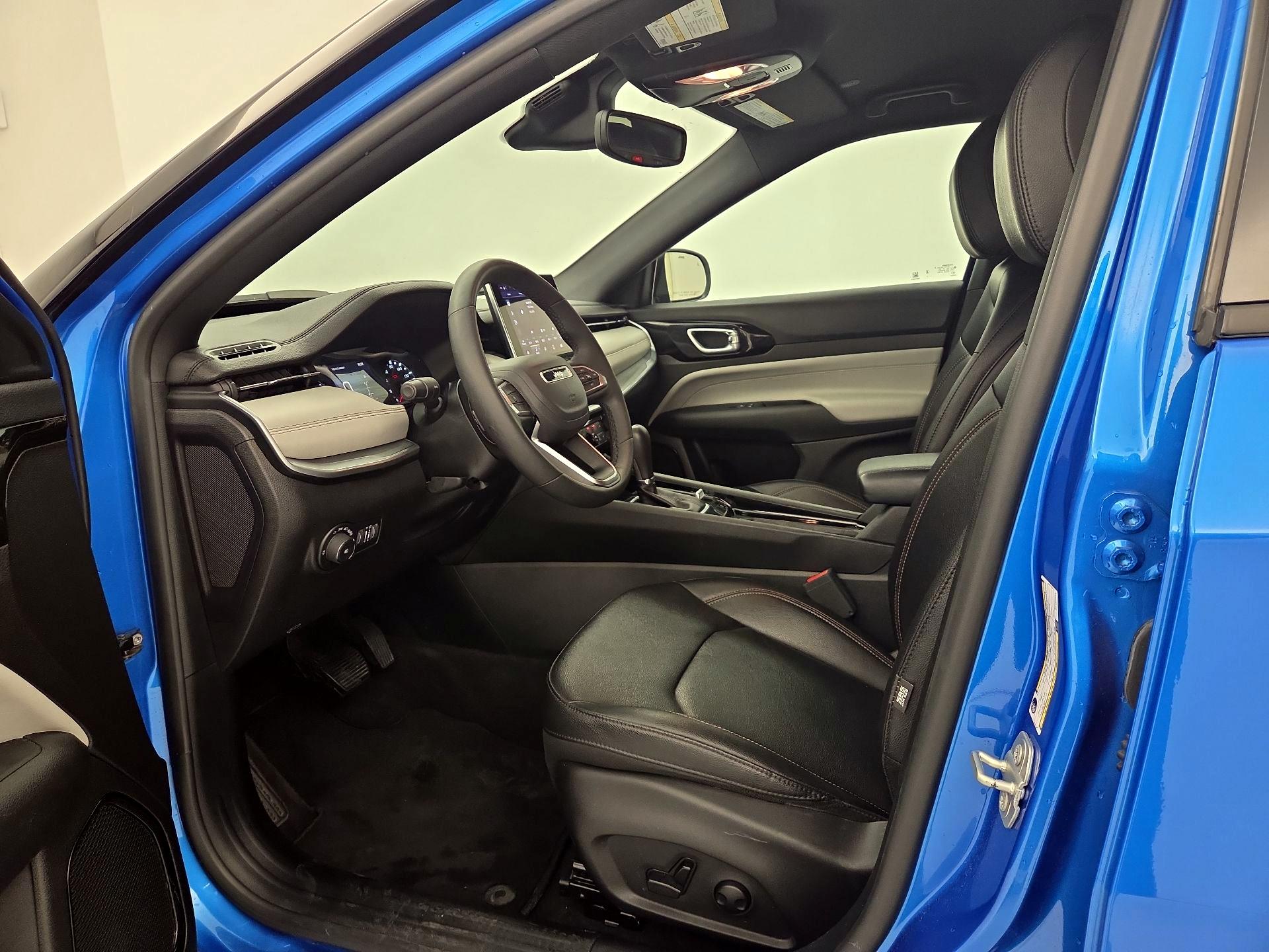 Thumbnail: 2024 Jeep Compass - 11