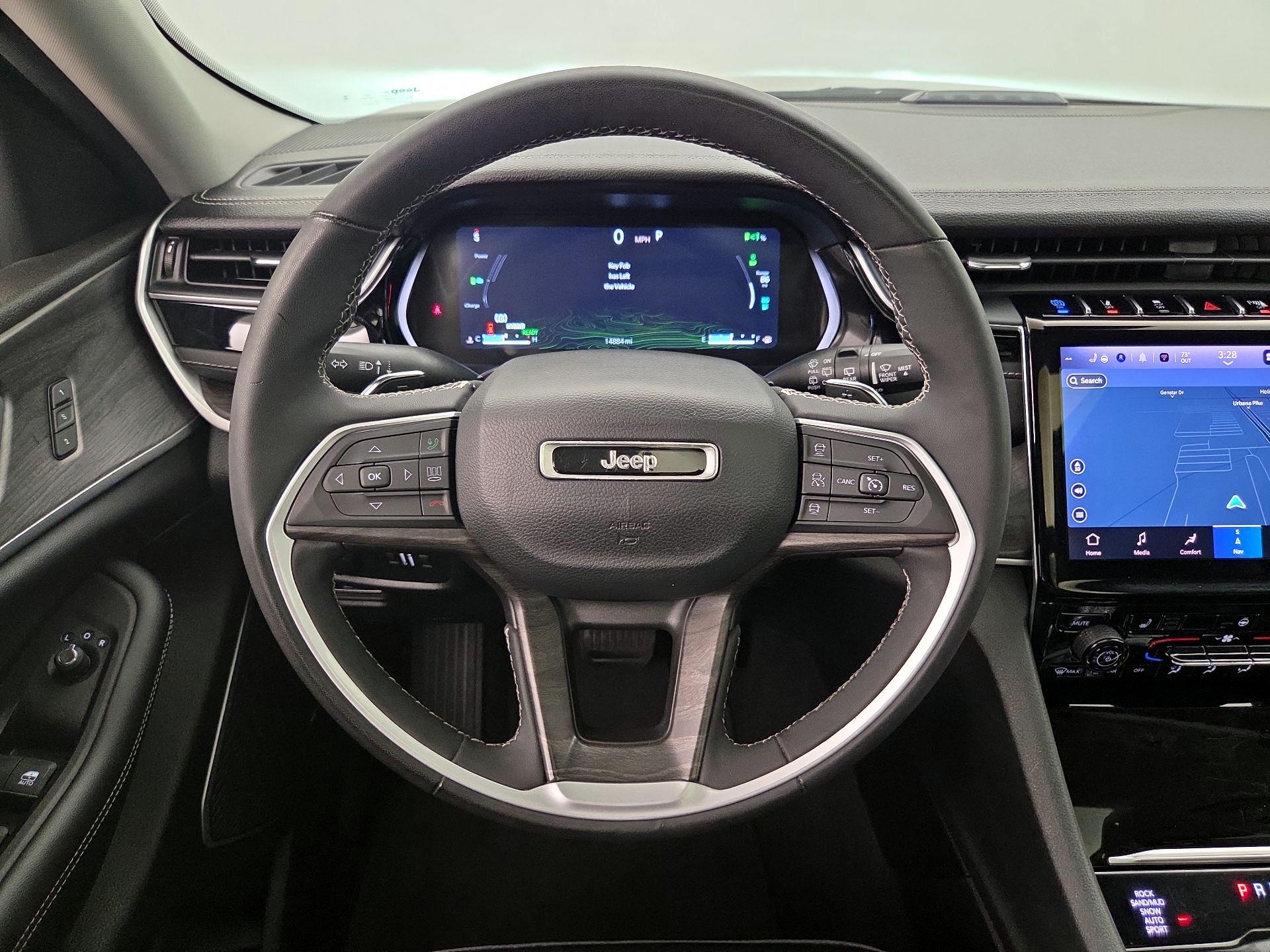 Thumbnail: 2023 Jeep Grand Cherokee - 10