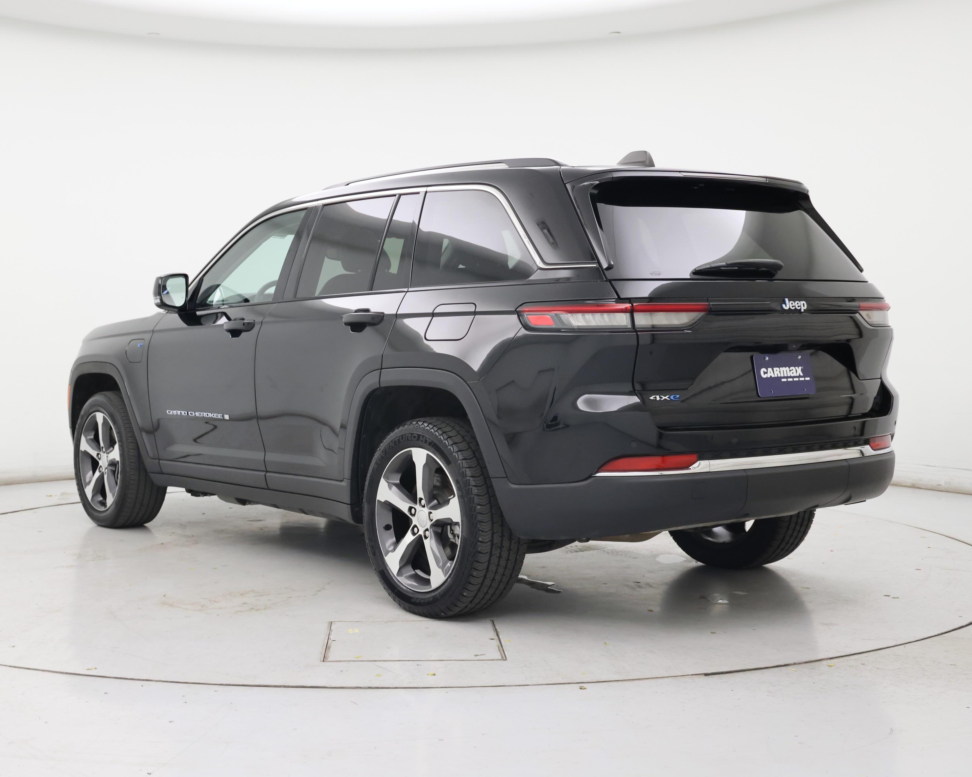 Thumbnail: 2023 Jeep Grand Cherokee - 2