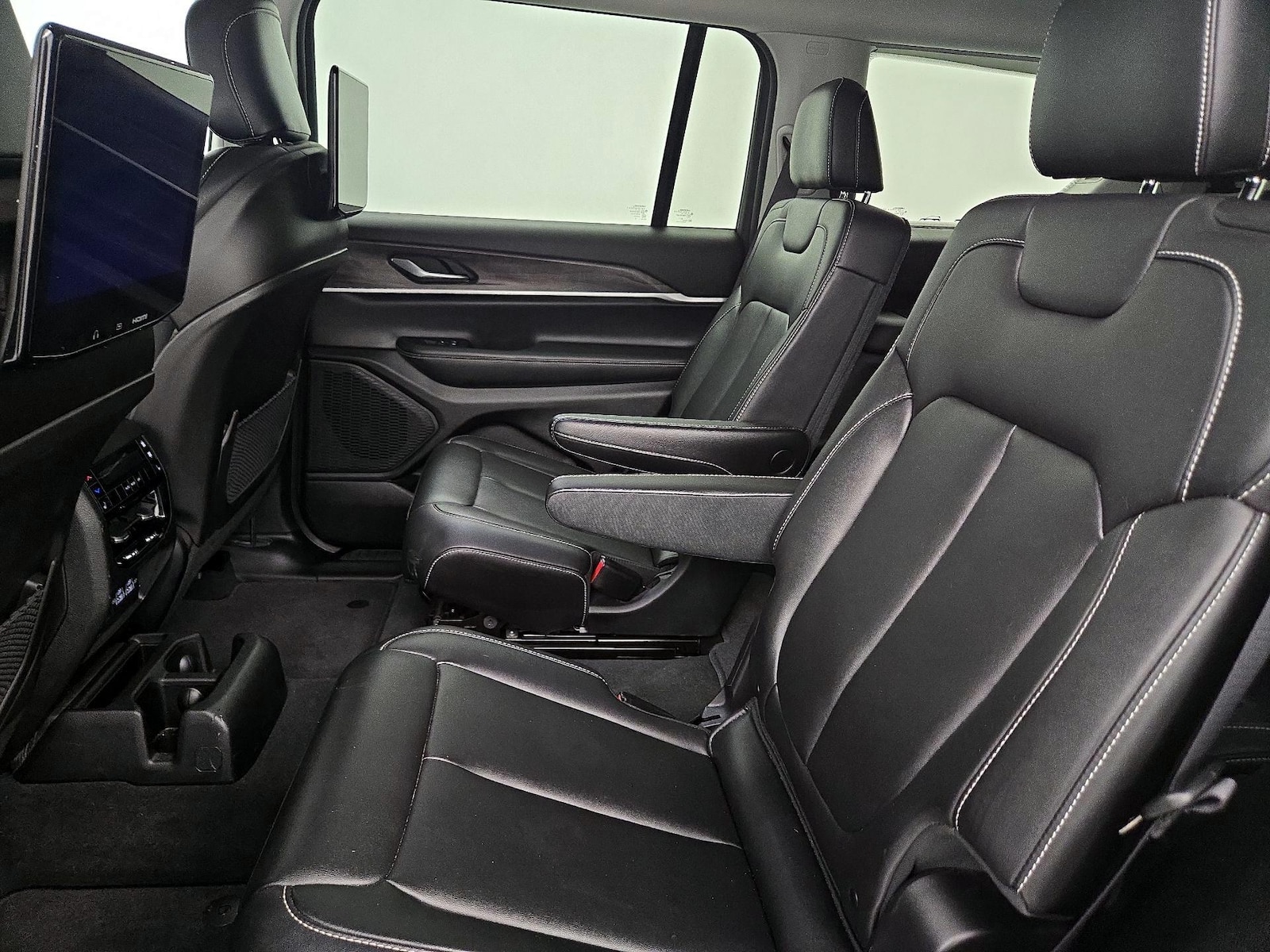 Rear Air Conditioning