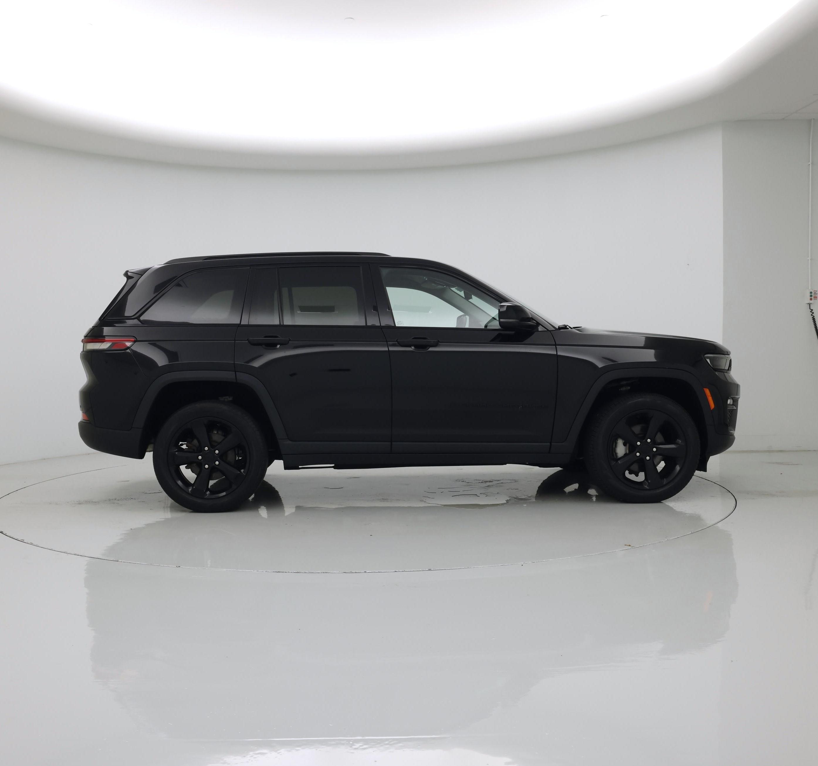Thumbnail: 2023 Jeep Grand Cherokee - 7