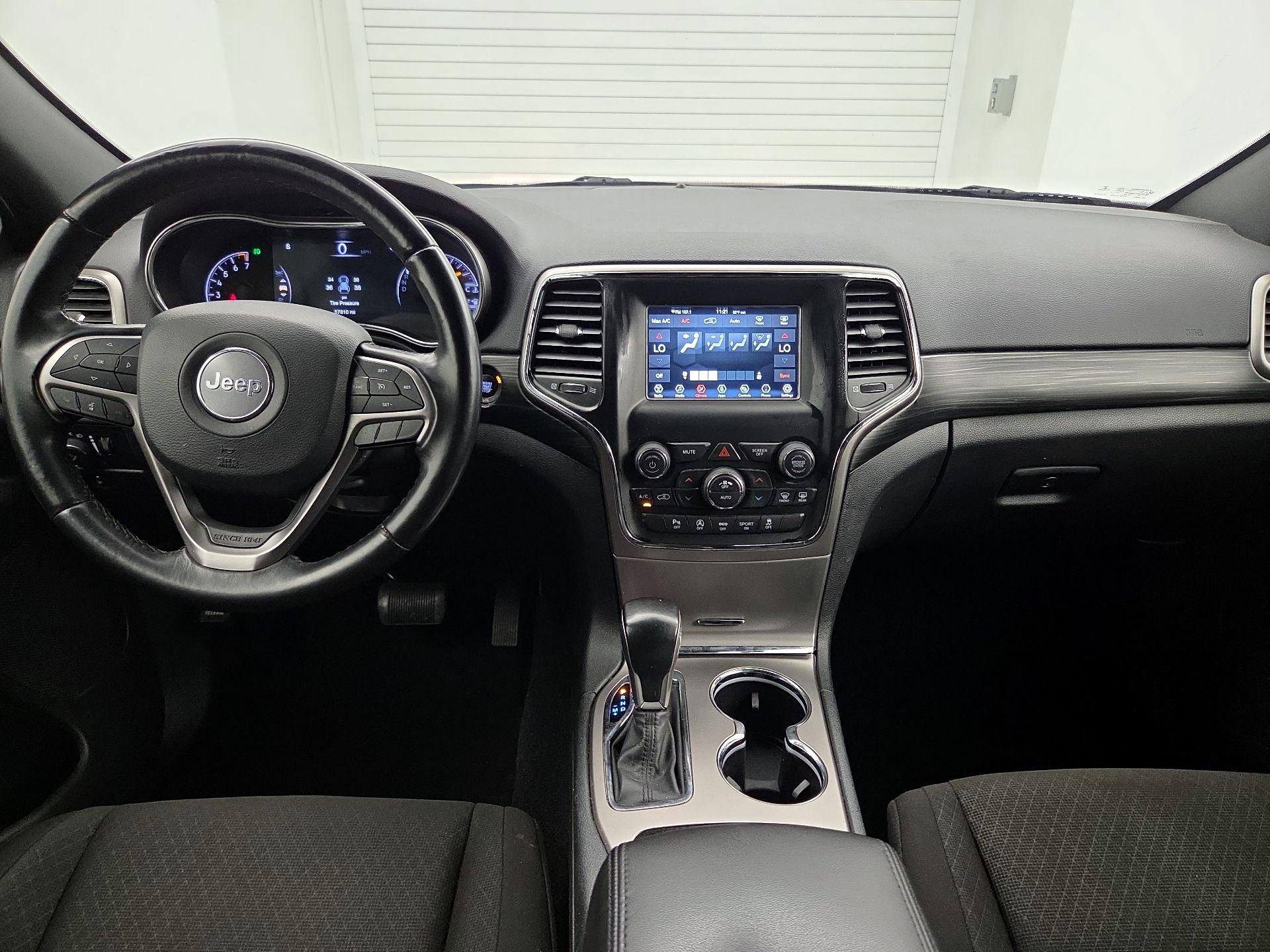 Thumbnail: 2021 Jeep Grand Cherokee - 9