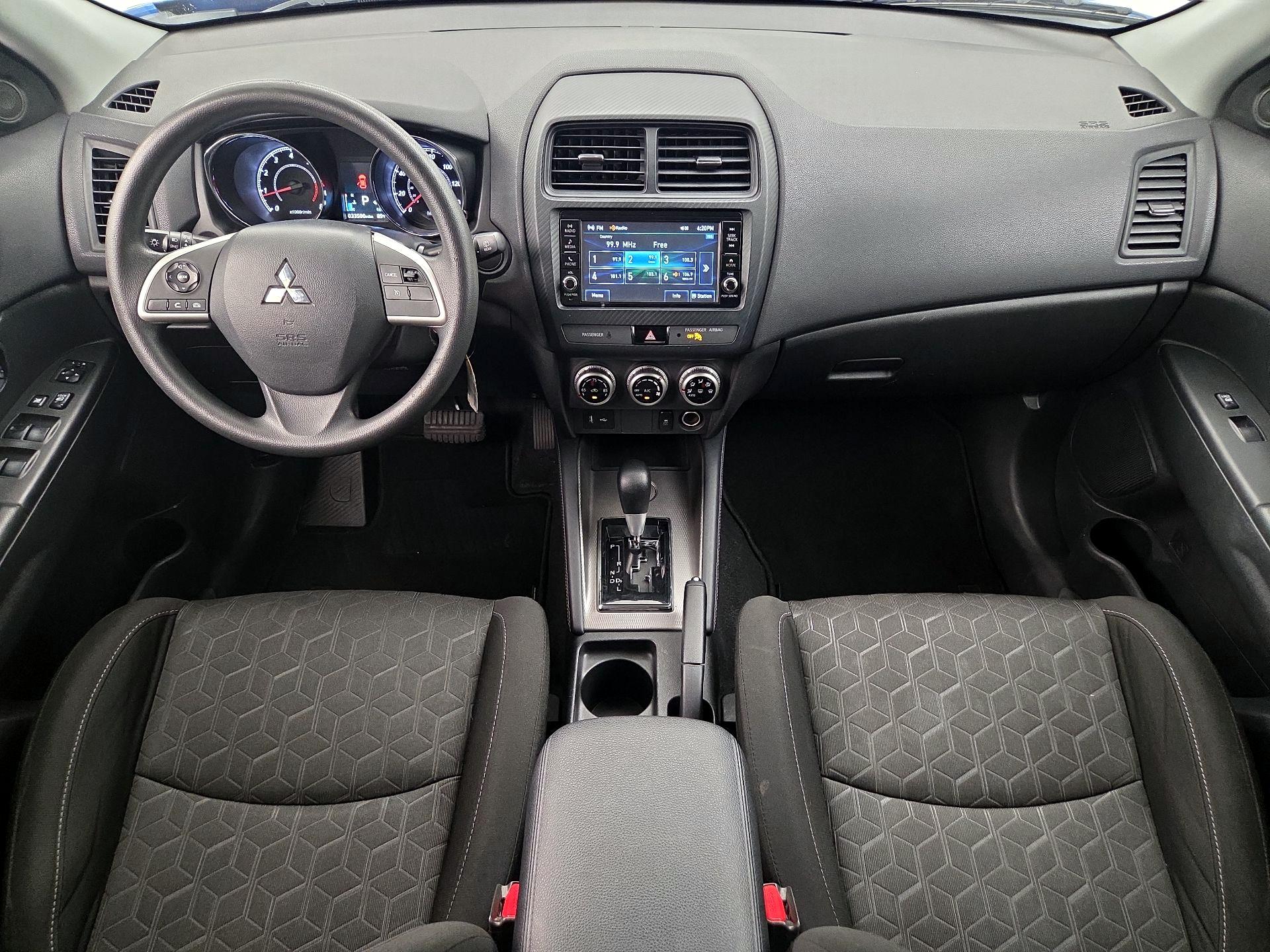 Thumbnail: 2020 Mitsubishi Outlander Sport - 9