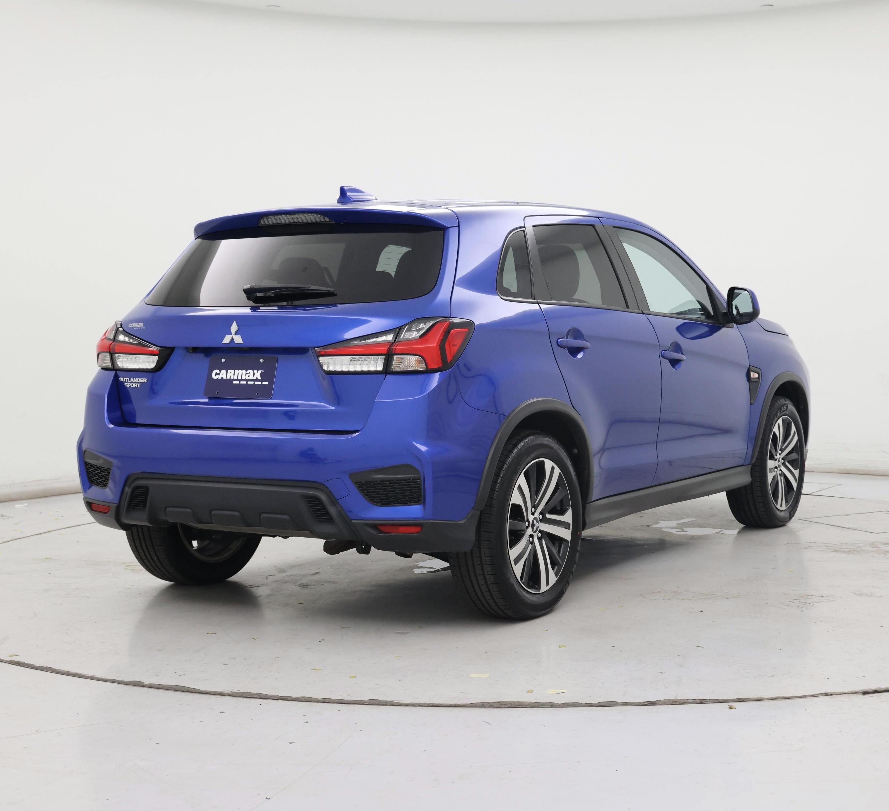 Thumbnail: 2020 Mitsubishi Outlander Sport - 8