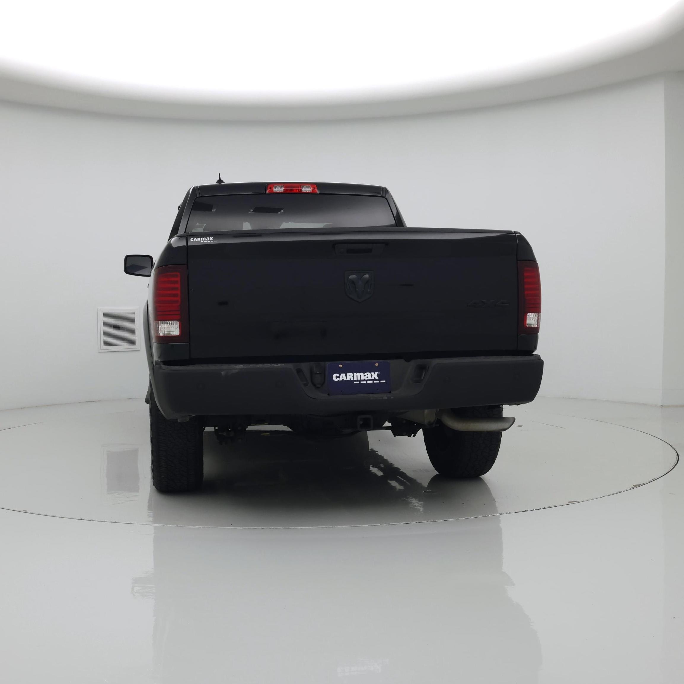 Thumbnail: 2021 RAM 1500 Classic - 6