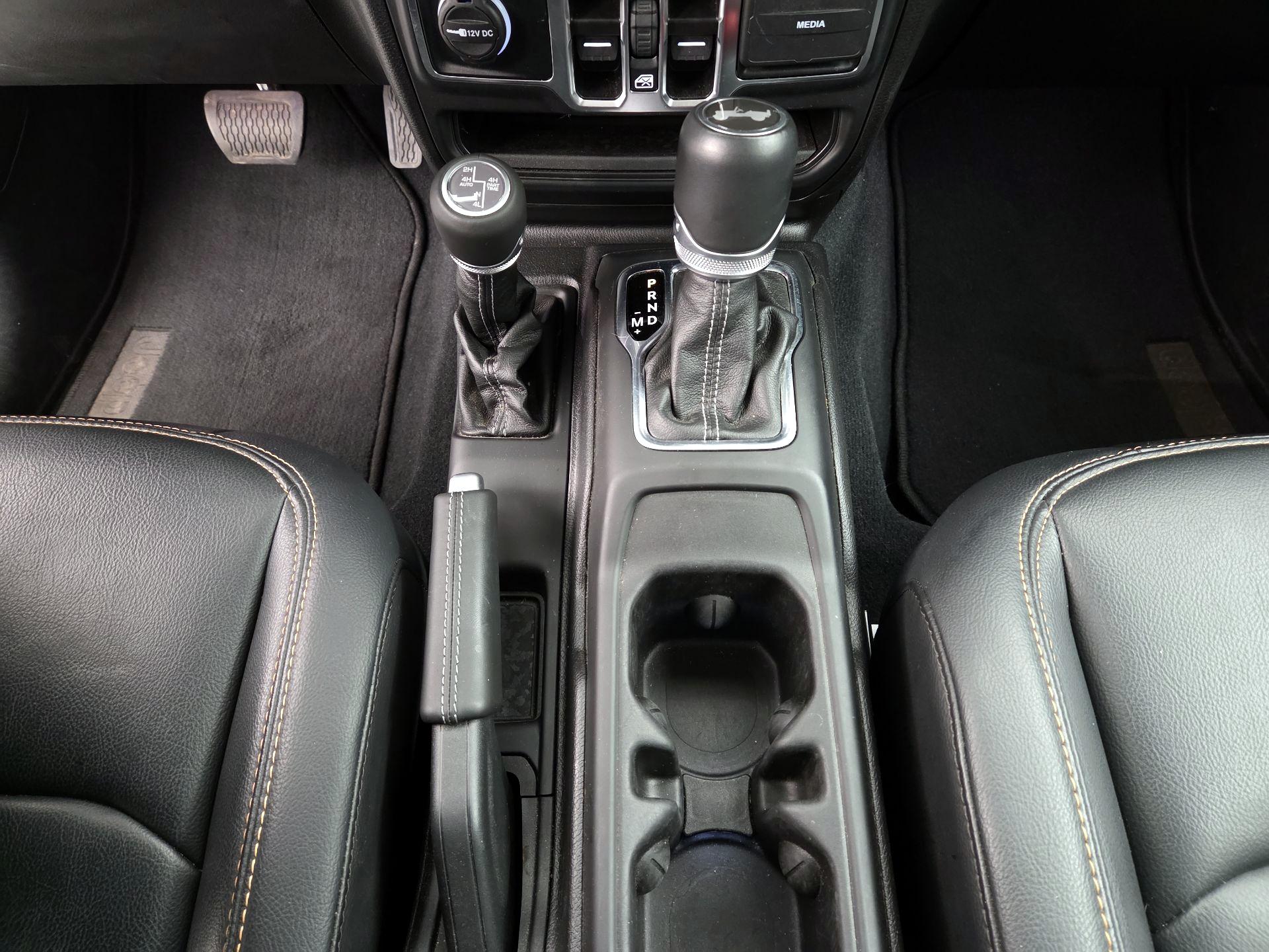 Thumbnail: 2024 Jeep Wrangler - 18