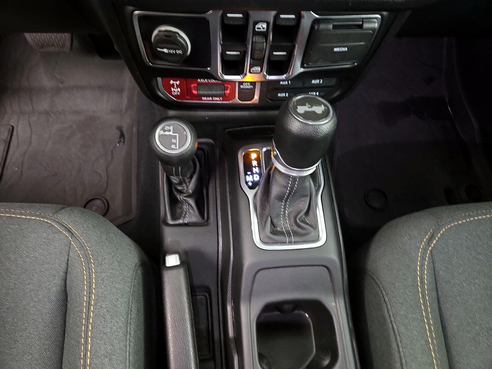 Thumbnail: 2024 Jeep Wrangler - 17