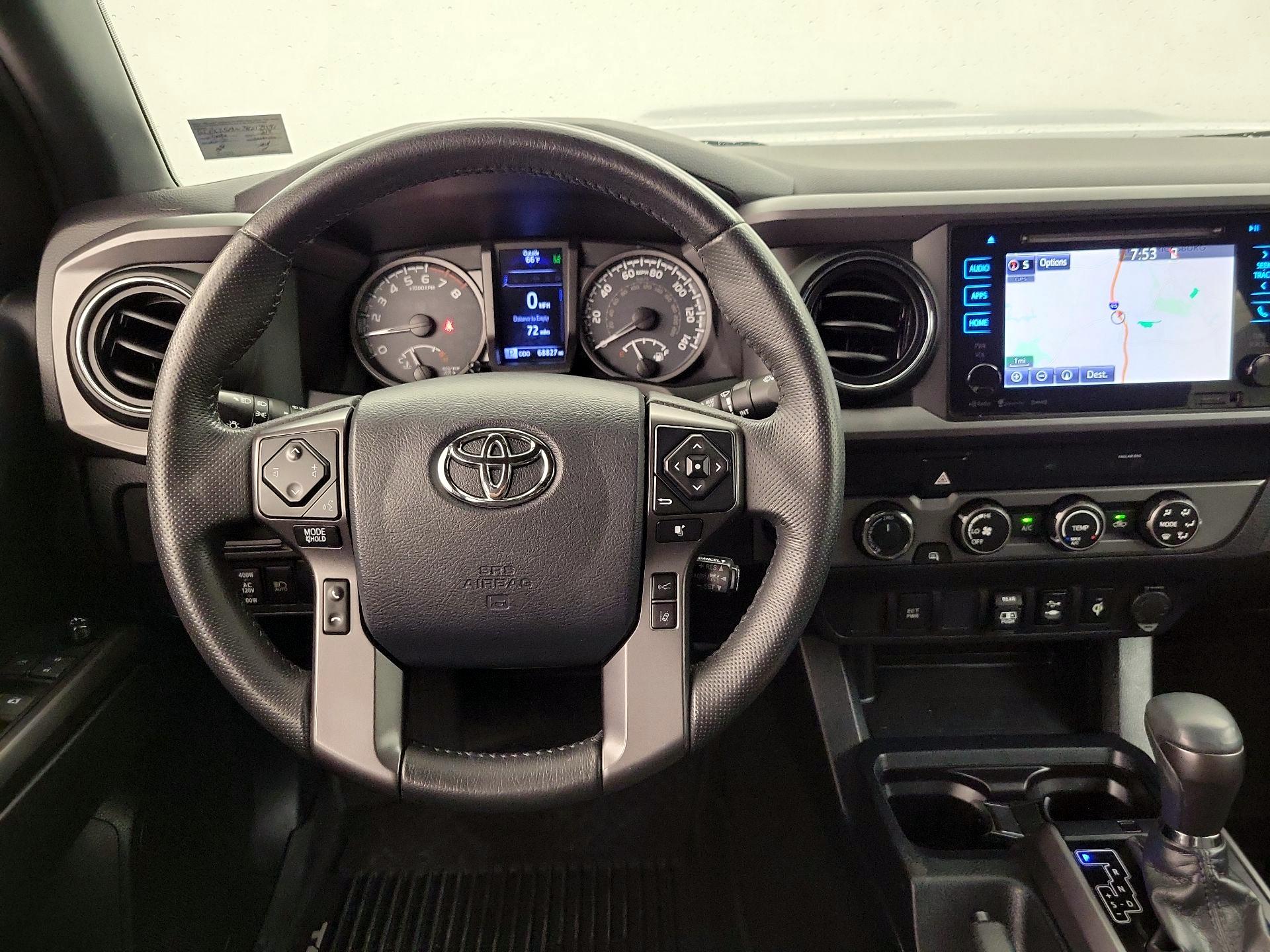 Thumbnail: 2019 Toyota Tacoma - 10