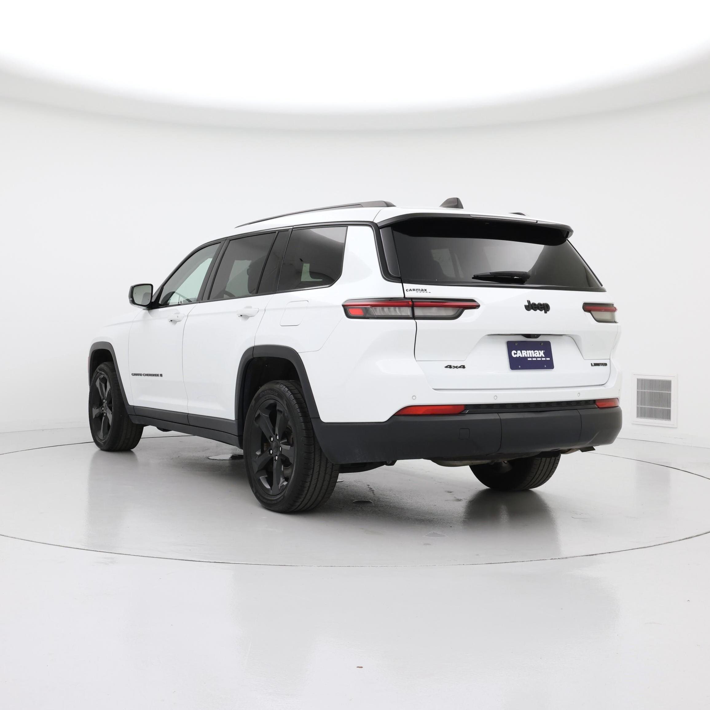 Thumbnail: 2023 Jeep Grand Cherokee L - 2