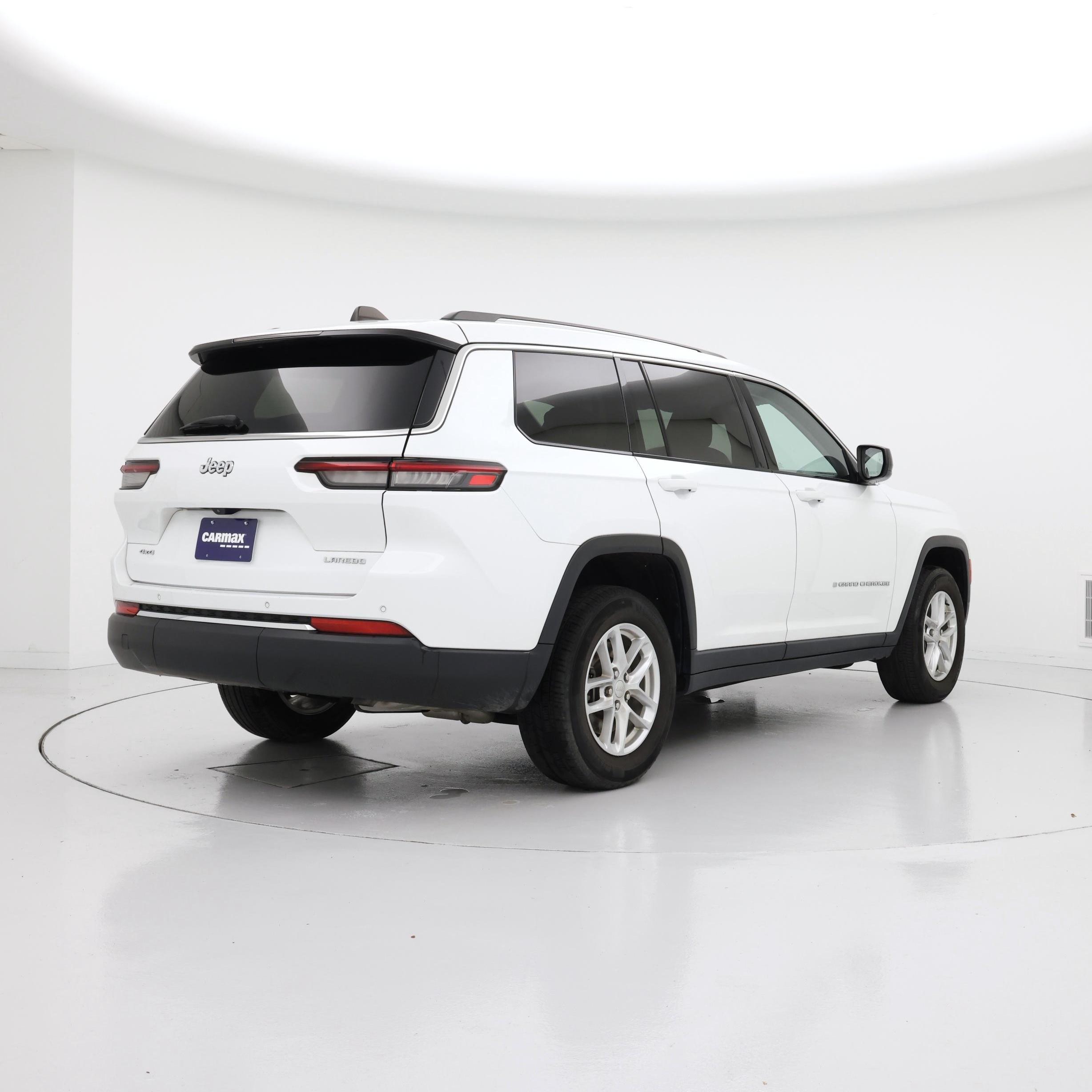 Thumbnail: 2023 Jeep Grand Cherokee L - 8