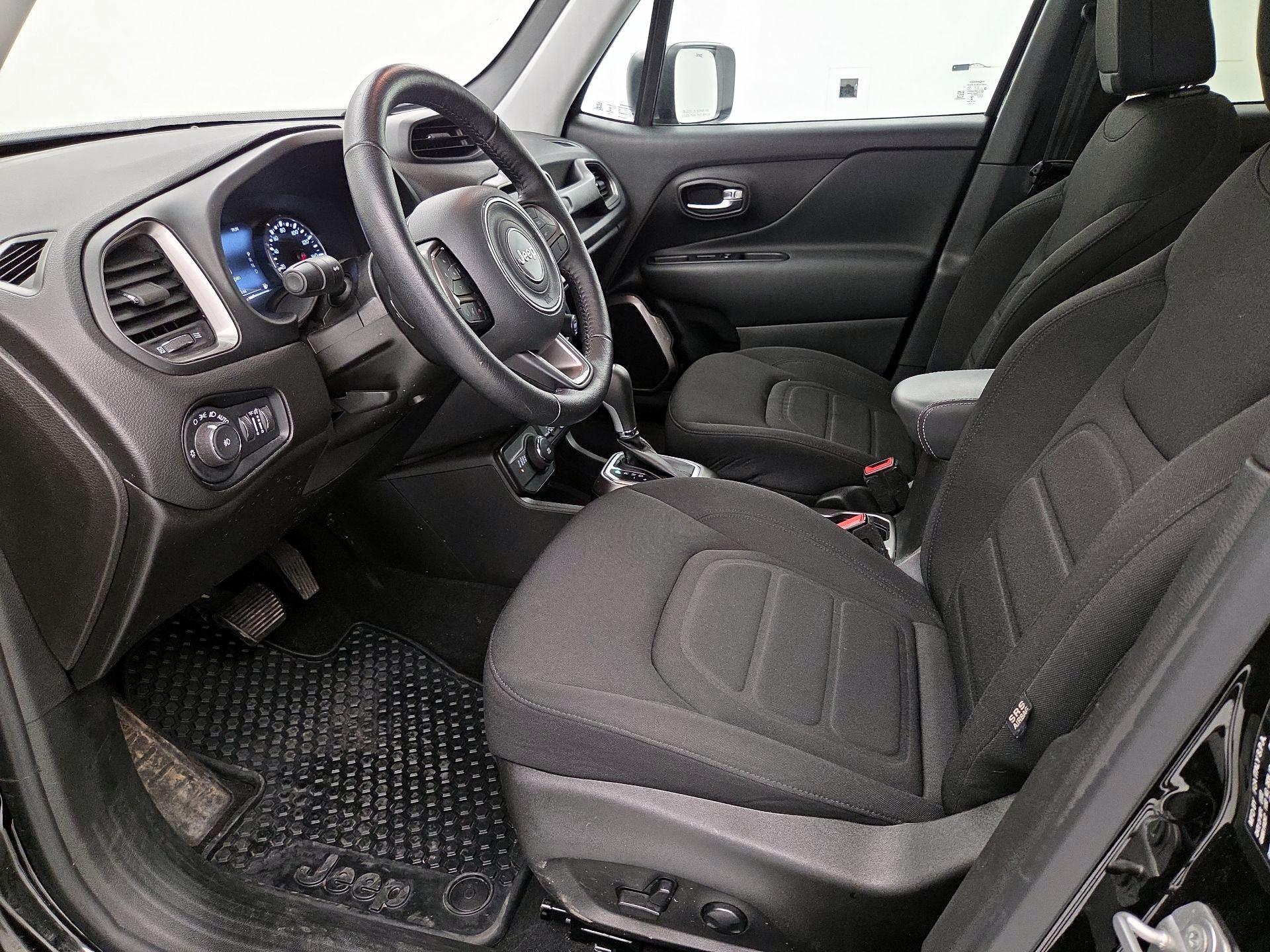 Thumbnail: 2022 Jeep Renegade - 11