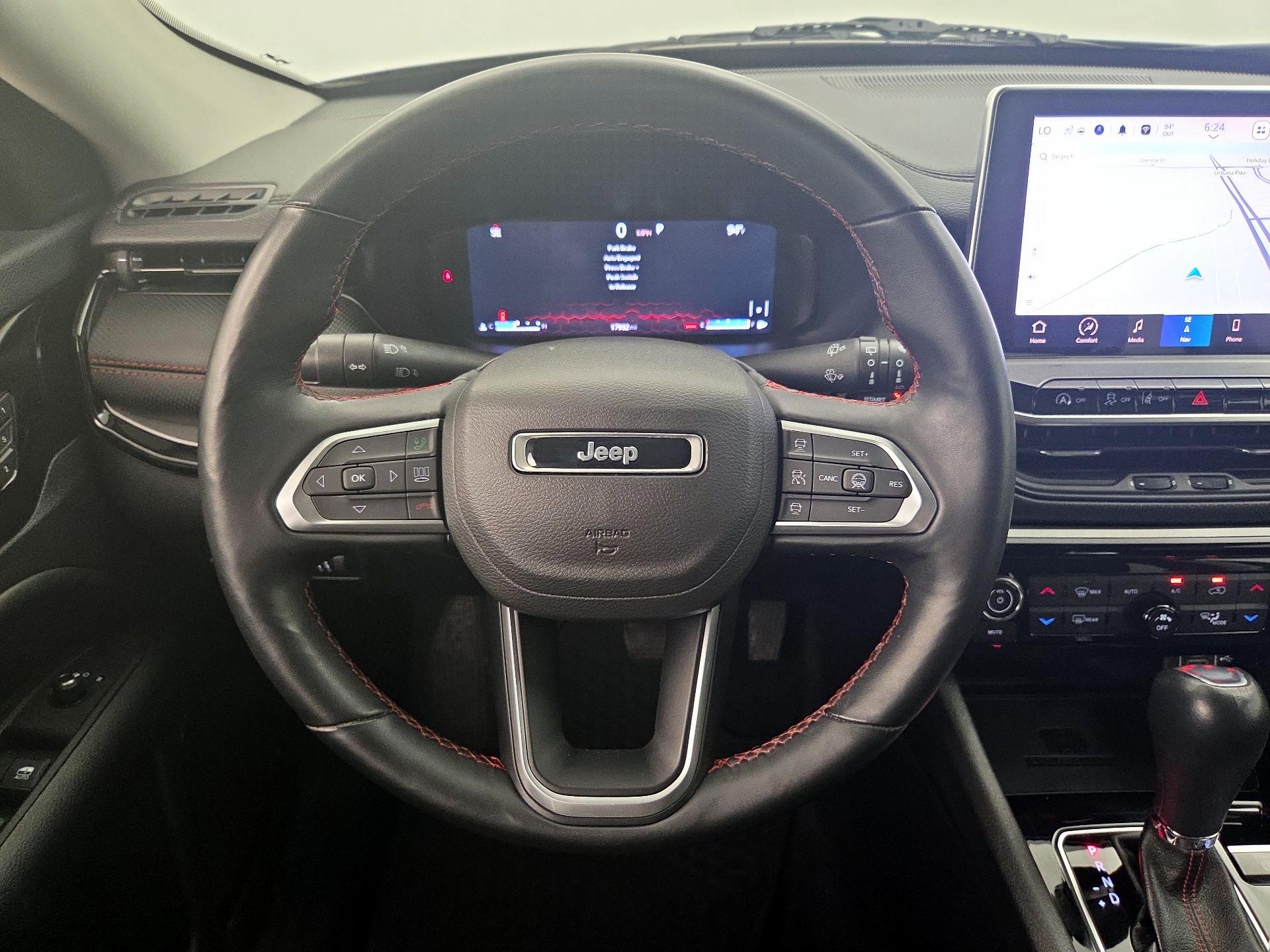 Thumbnail: 2022 Jeep Compass - 10
