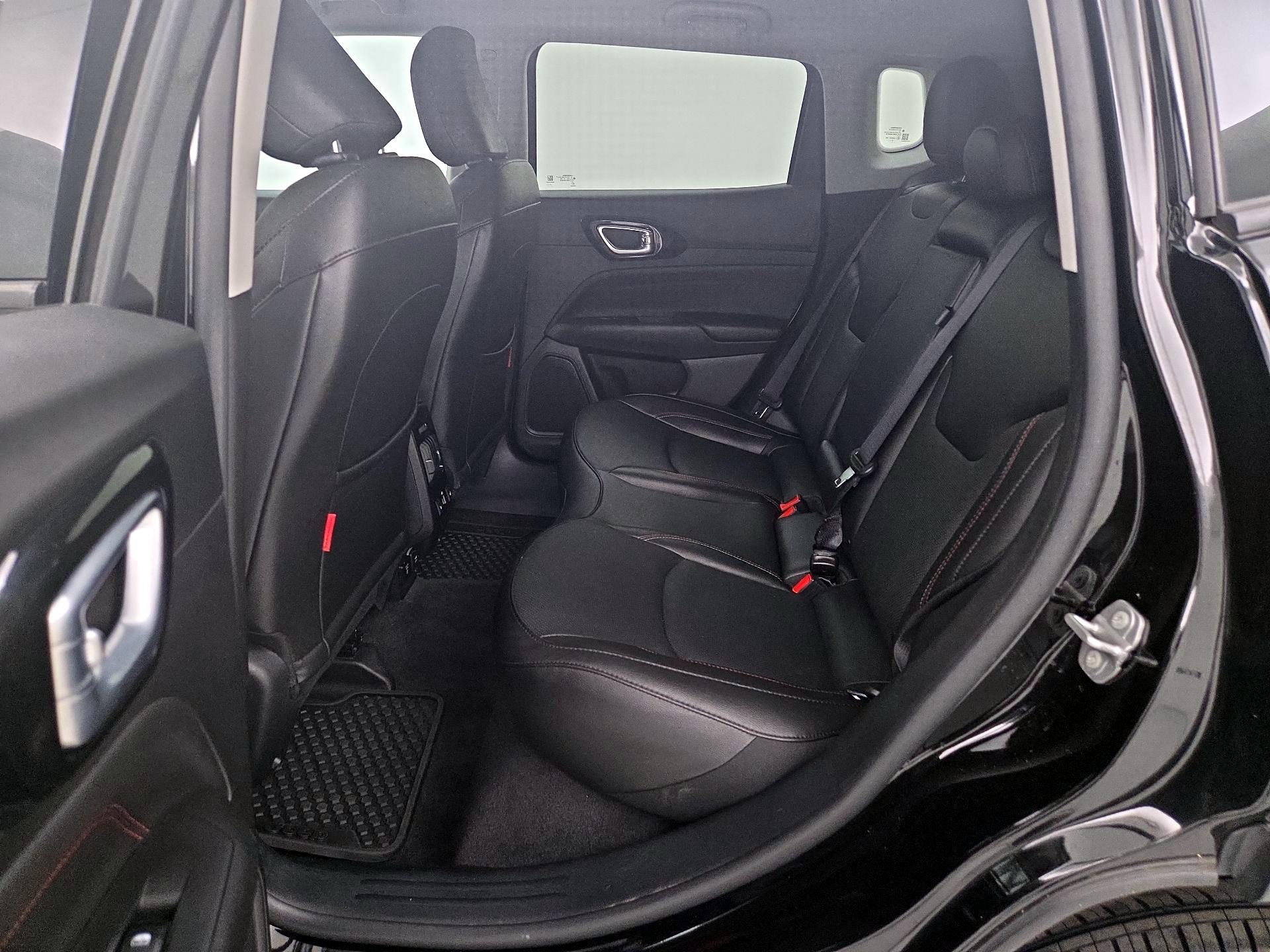 Thumbnail: 2022 Jeep Compass - 20