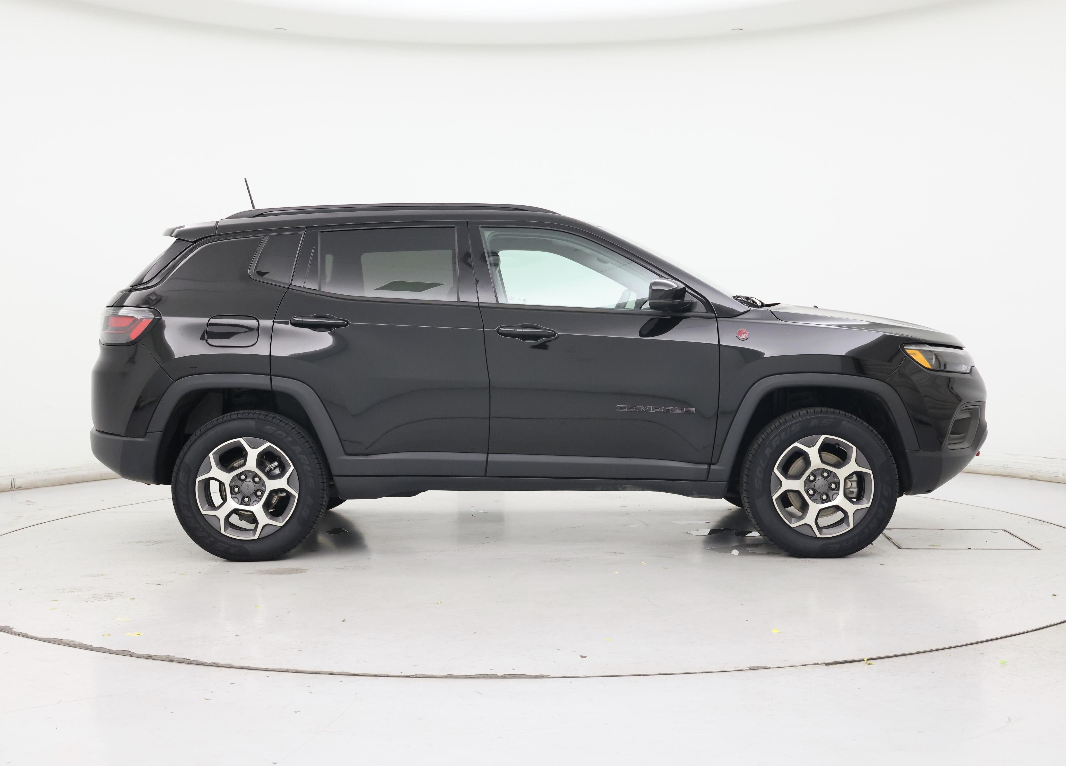 Thumbnail: 2022 Jeep Compass - 7