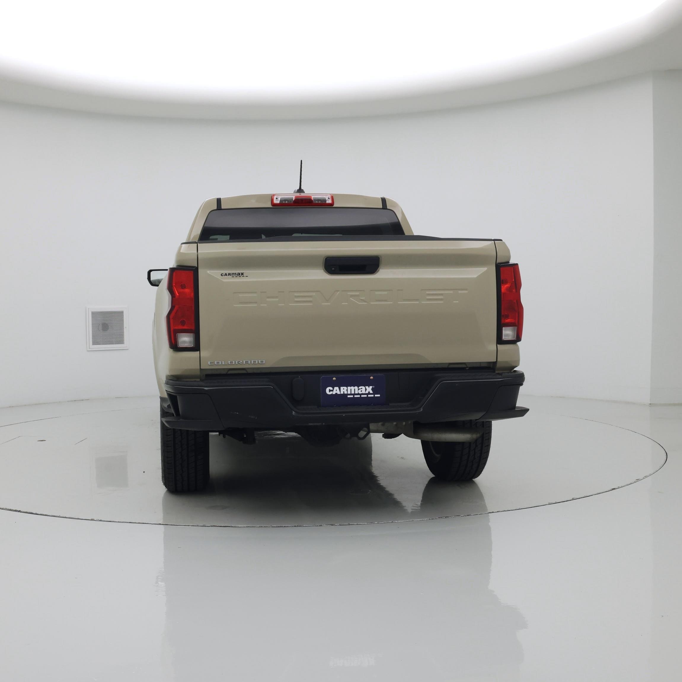 Thumbnail: 2023 Chevrolet Colorado - 6