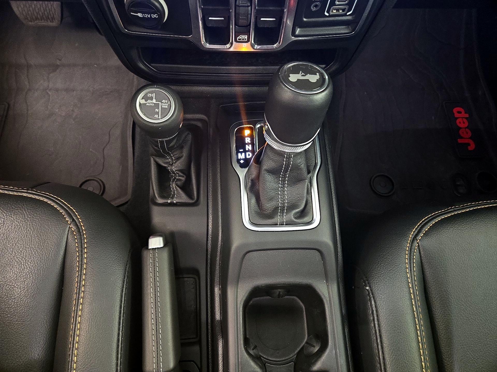 Thumbnail: 2024 Jeep Wrangler - 18