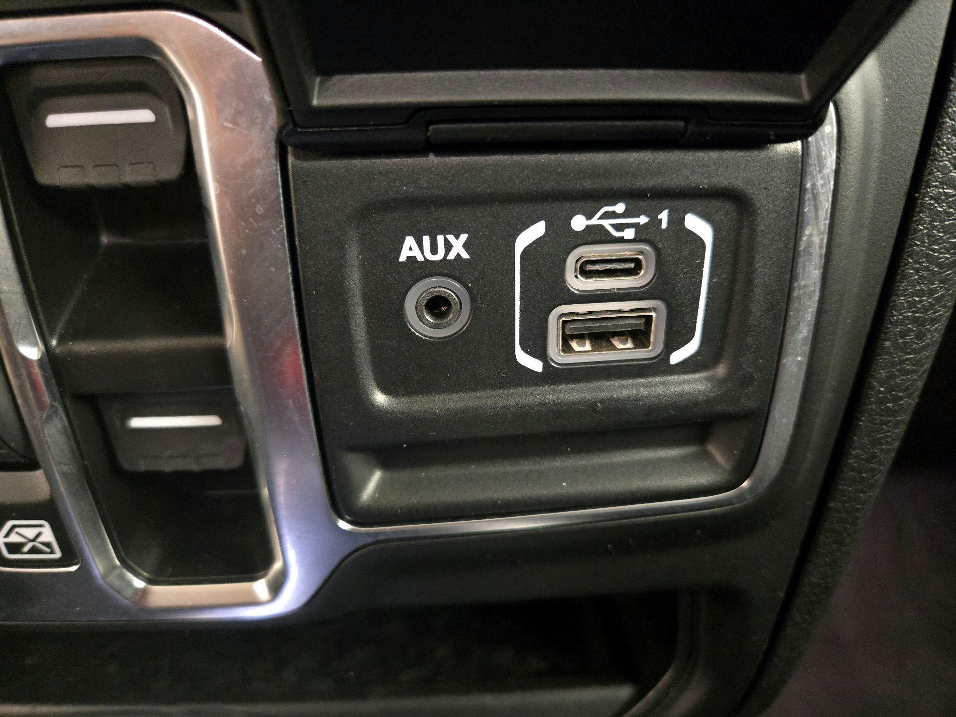 Thumbnail: 2024 Jeep Wrangler - 19