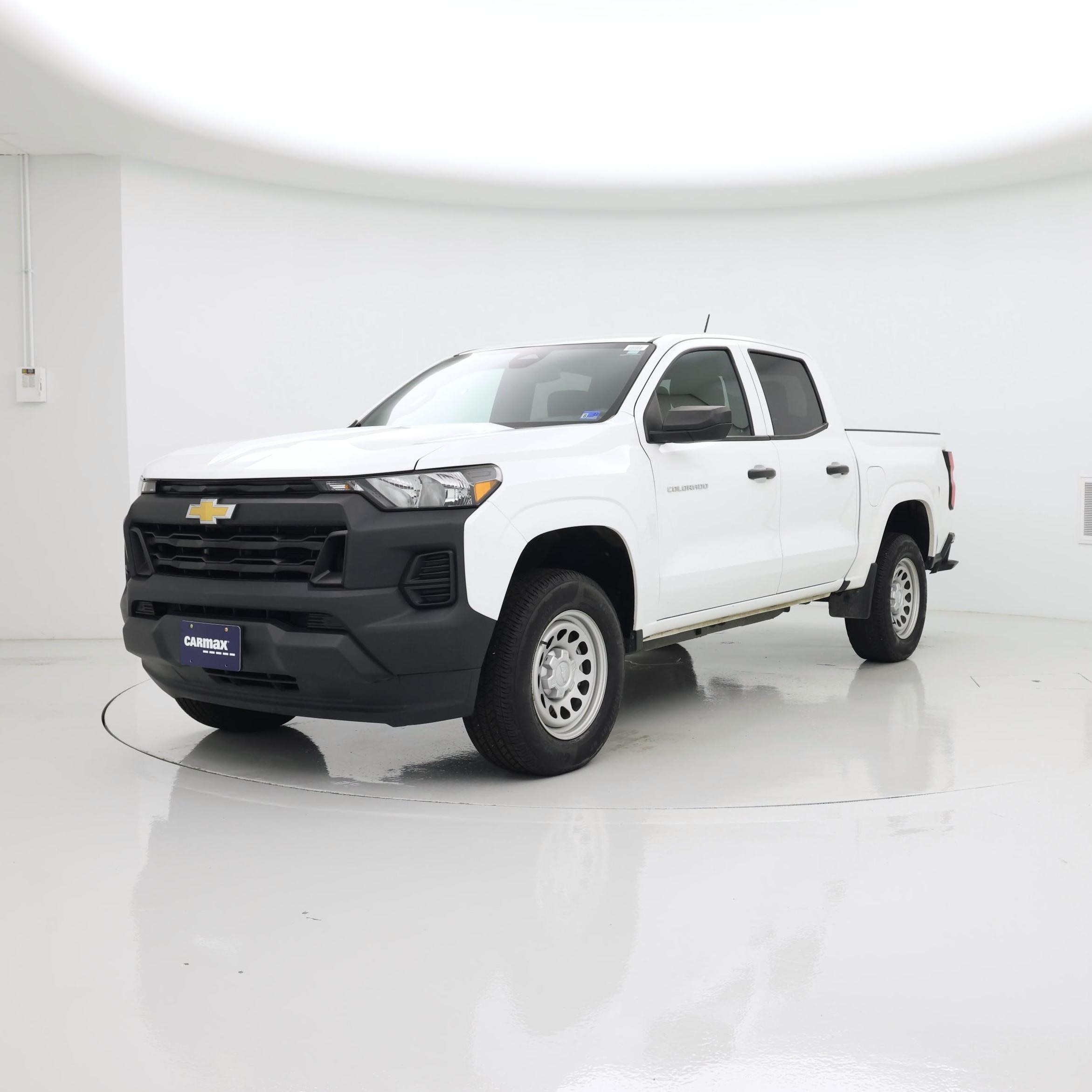 Thumbnail: 2024 Chevrolet Colorado - 4