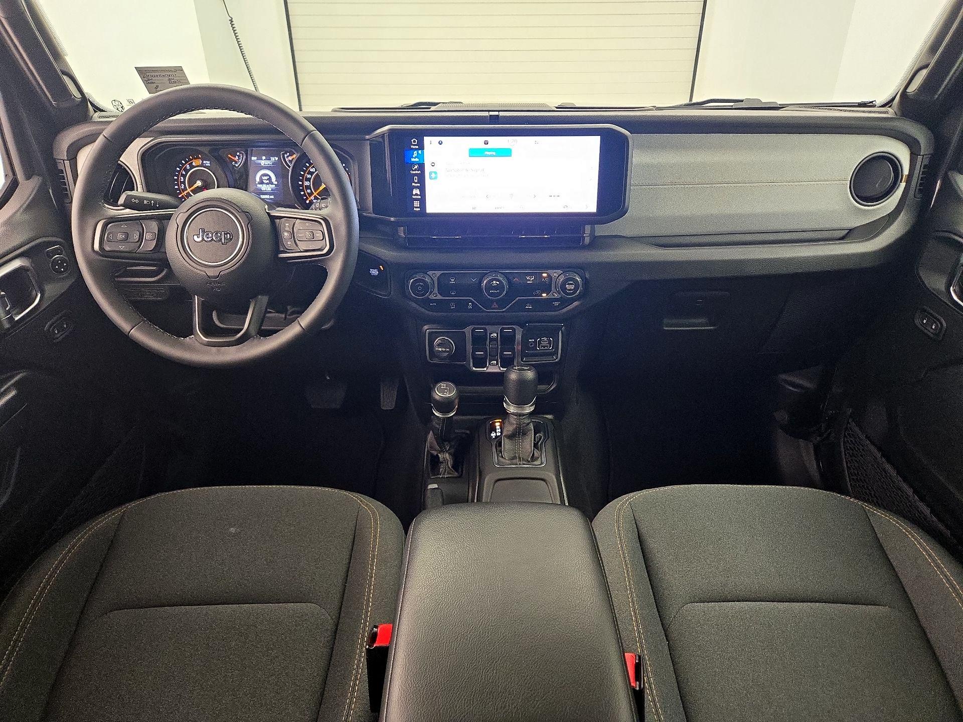 Thumbnail: 2025 Jeep Wrangler - 9