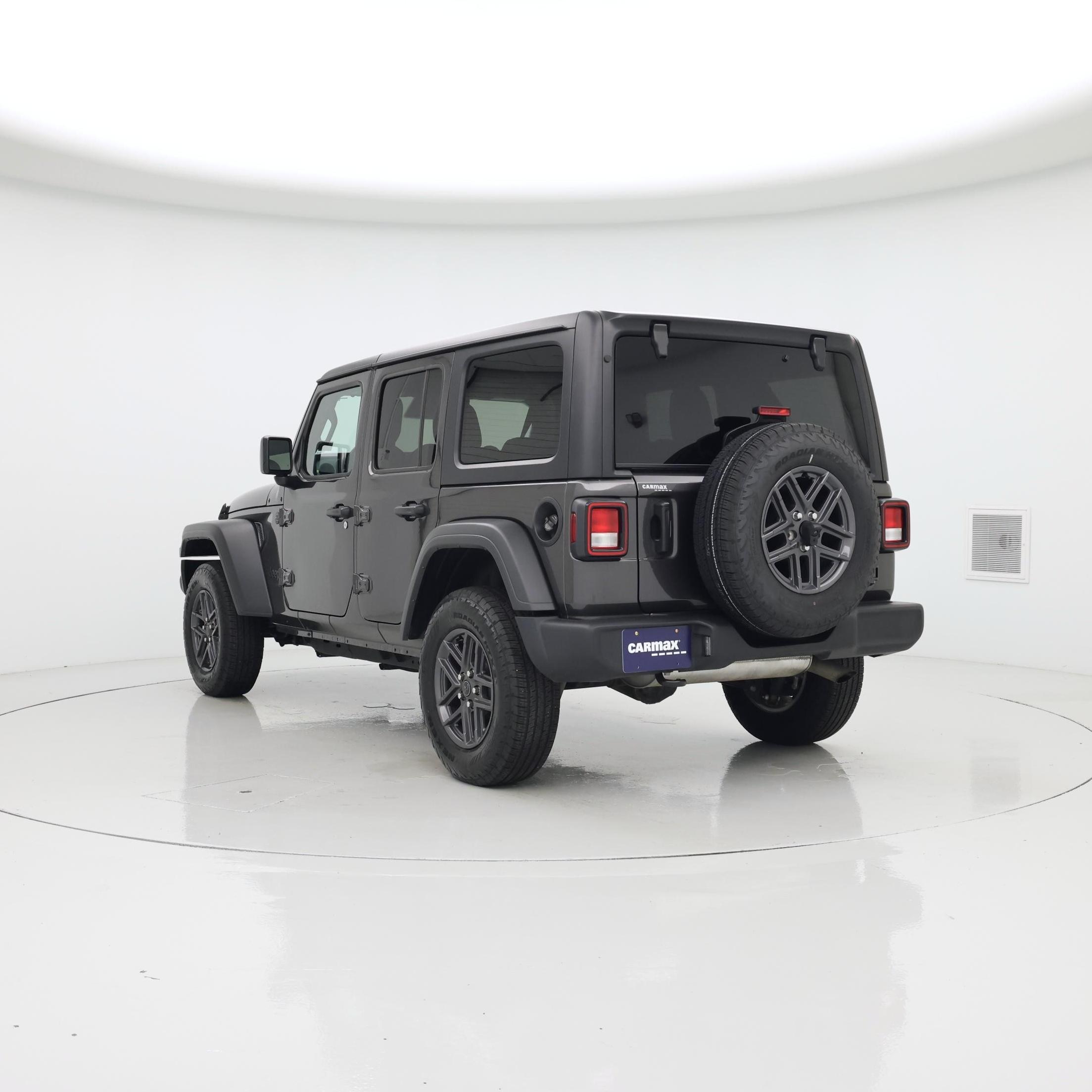 Thumbnail: 2025 Jeep Wrangler - 2