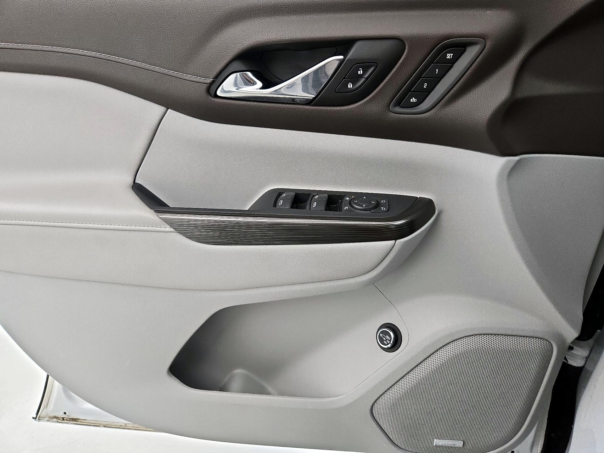 Thumbnail: 2023 GMC Acadia - 12