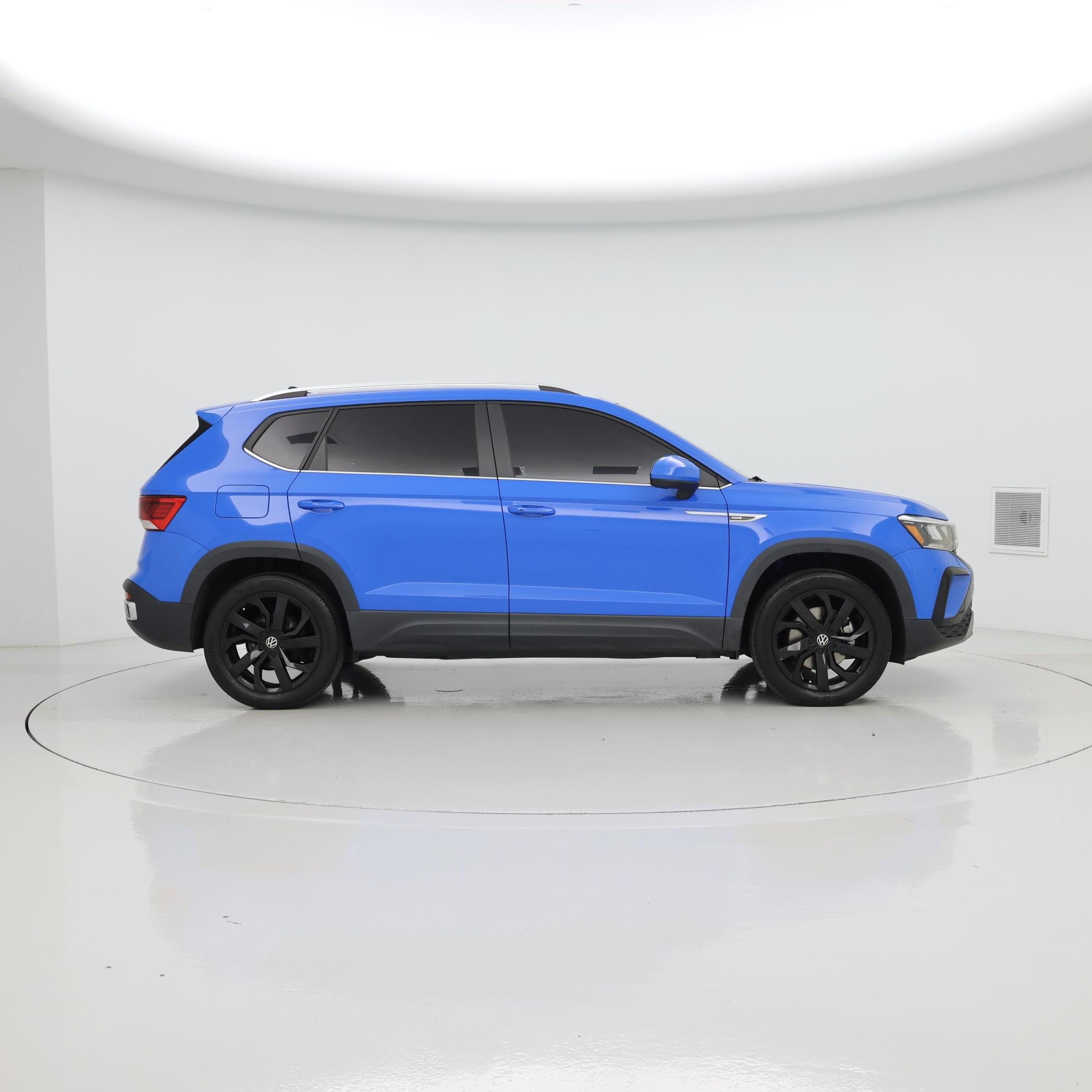 Thumbnail: 2022 Volkswagen Taos - 7