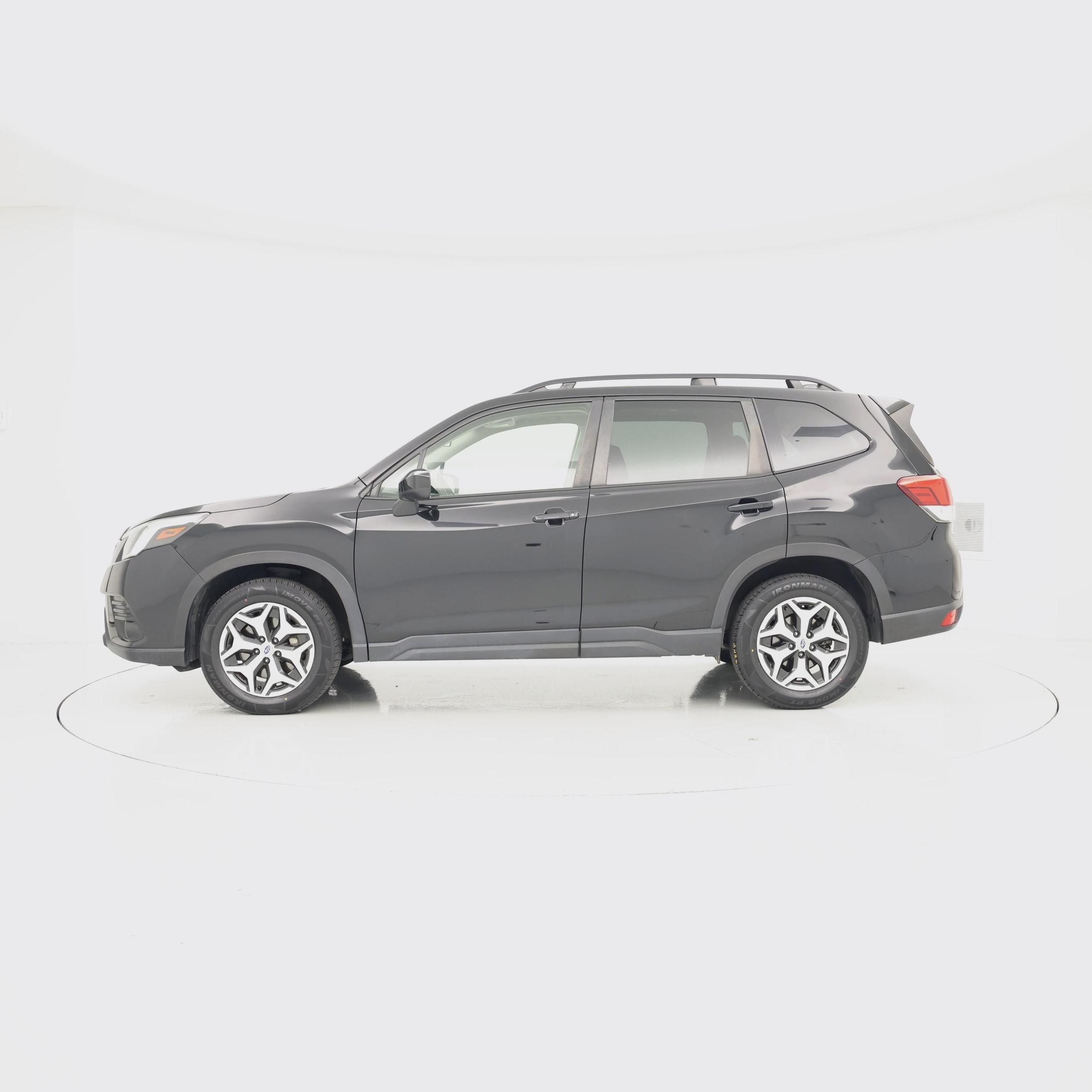 Thumbnail: 2023 Subaru Forester - 3