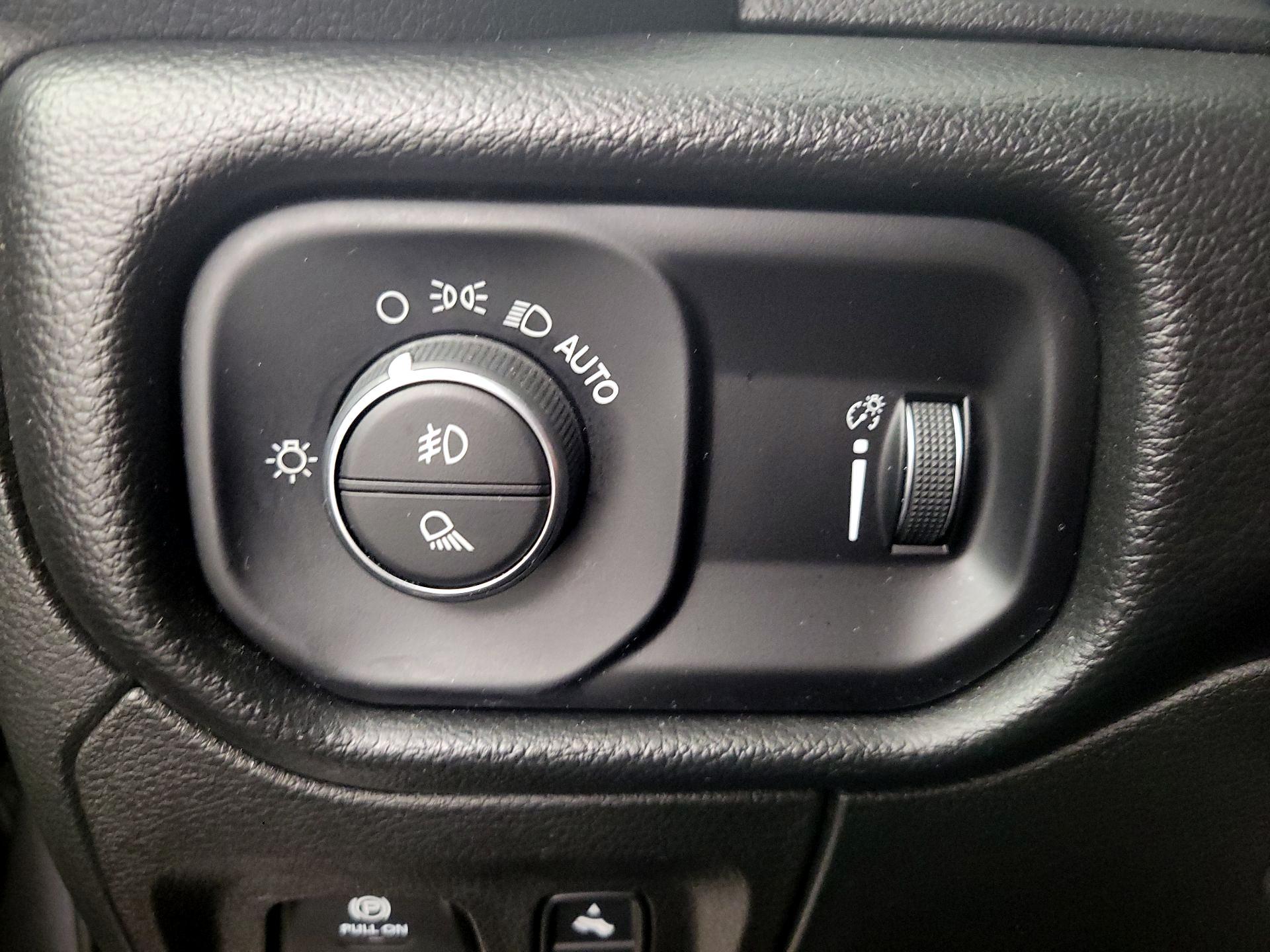 Thumbnail: 2022 RAM 1500 - 13