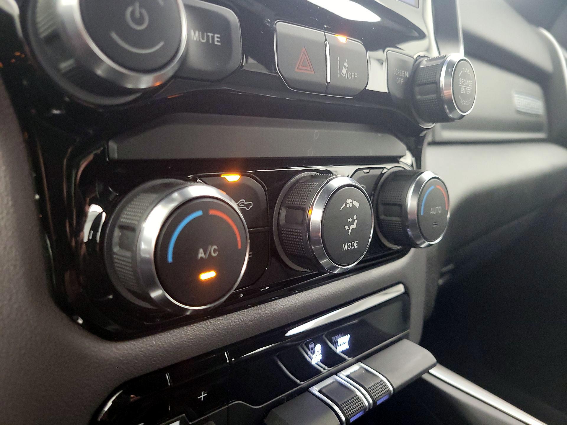 Thumbnail: 2022 RAM 1500 - 17