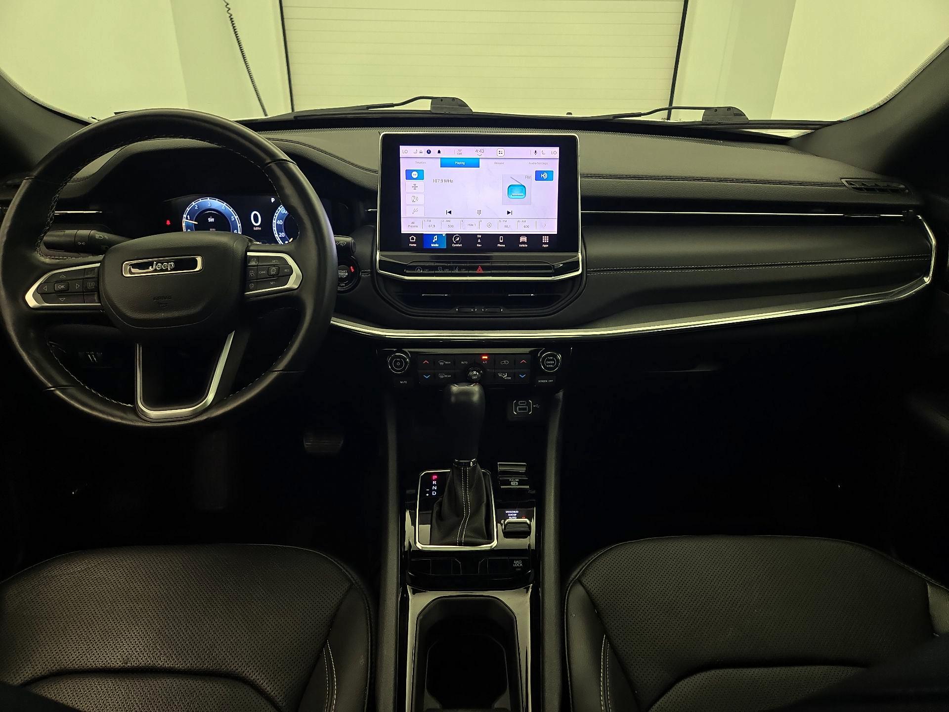 Thumbnail: 2022 Jeep Compass - 9