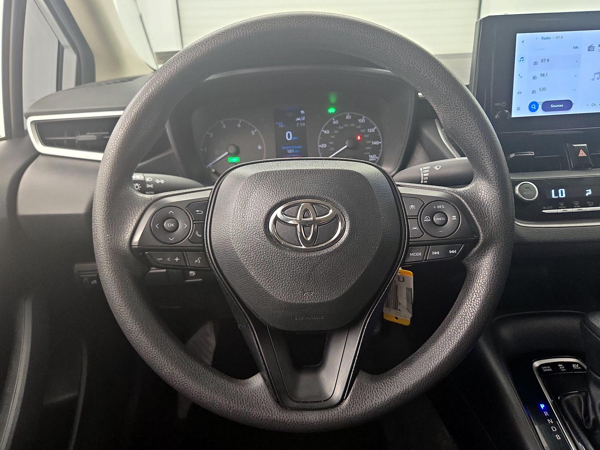 Thumbnail: 2023 Toyota Corolla - 10
